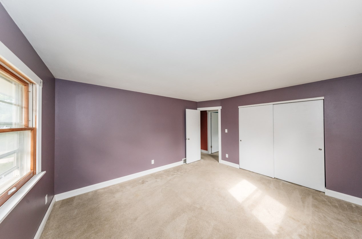 1824 Mackinac Ave, South Milwaukee WI  53172-2930 exterior