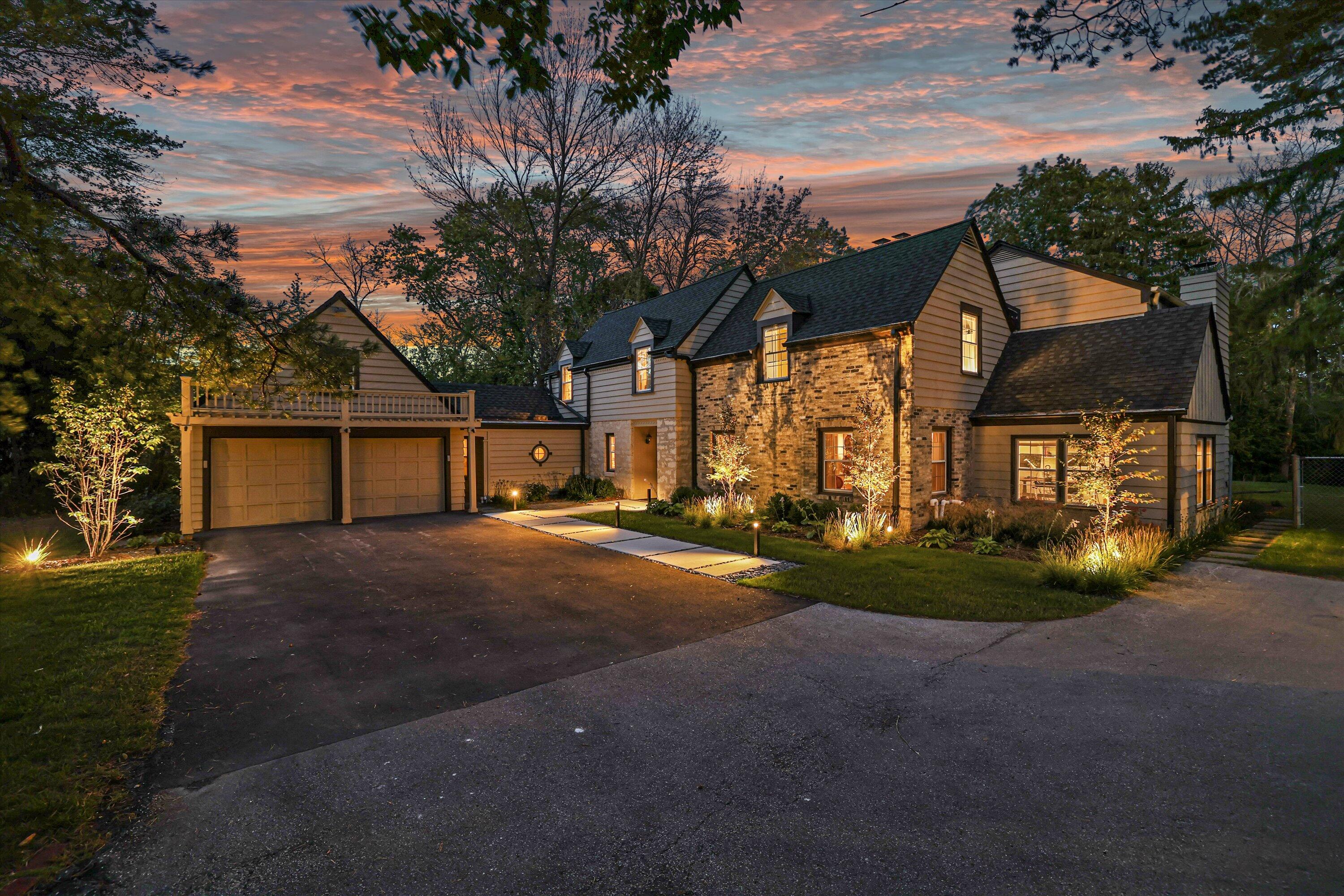 7606 N Lake Dr, Fox Point, WI 53217 MLS 1763252 Coldwell Banker