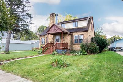 105 Ellison St - Photo 1