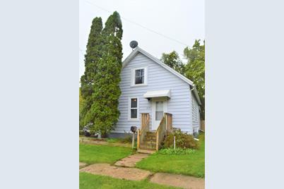 1019 44th St - Photo 1