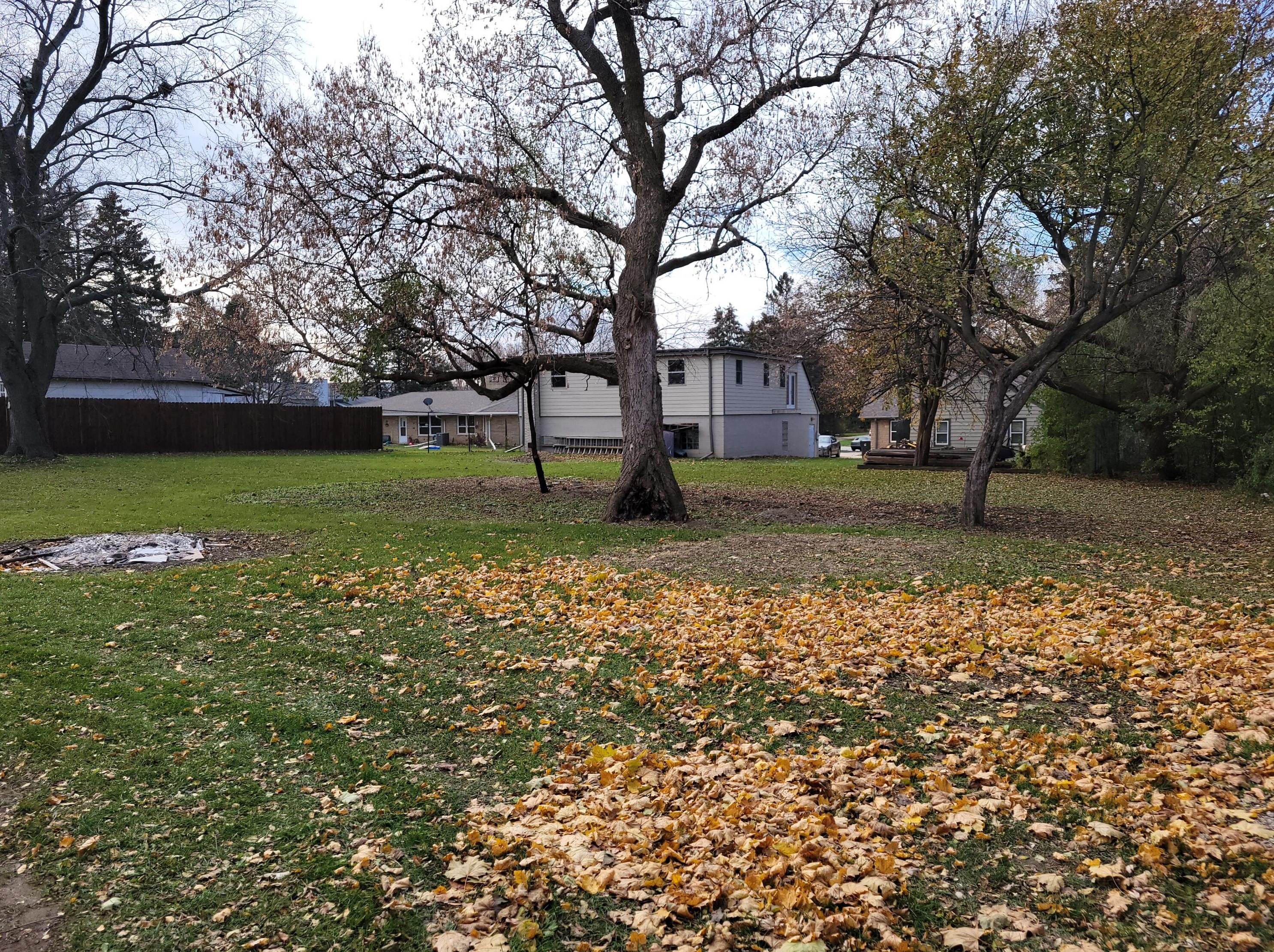 810 Green Bay Rd, Racine WI  53406-4006 exterior