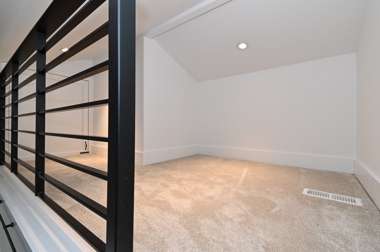 126 Brook Ln, Delavan WI 53115-1611 exterior