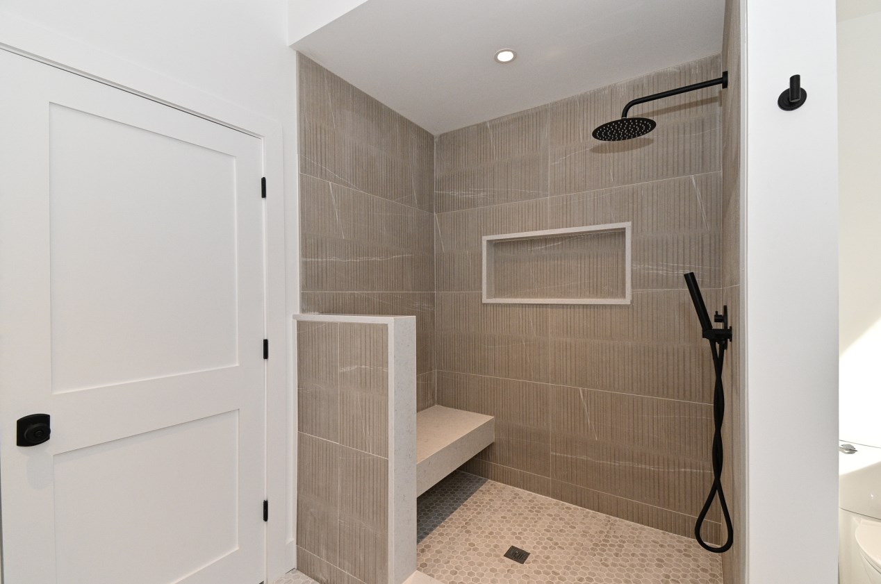 126 Brook Ln, Delavan WI 53115-1611 exterior