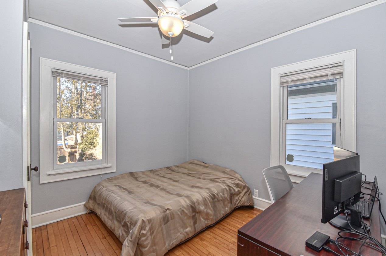 3417 Cramer St, Milwaukee WI 53211-2816 exterior