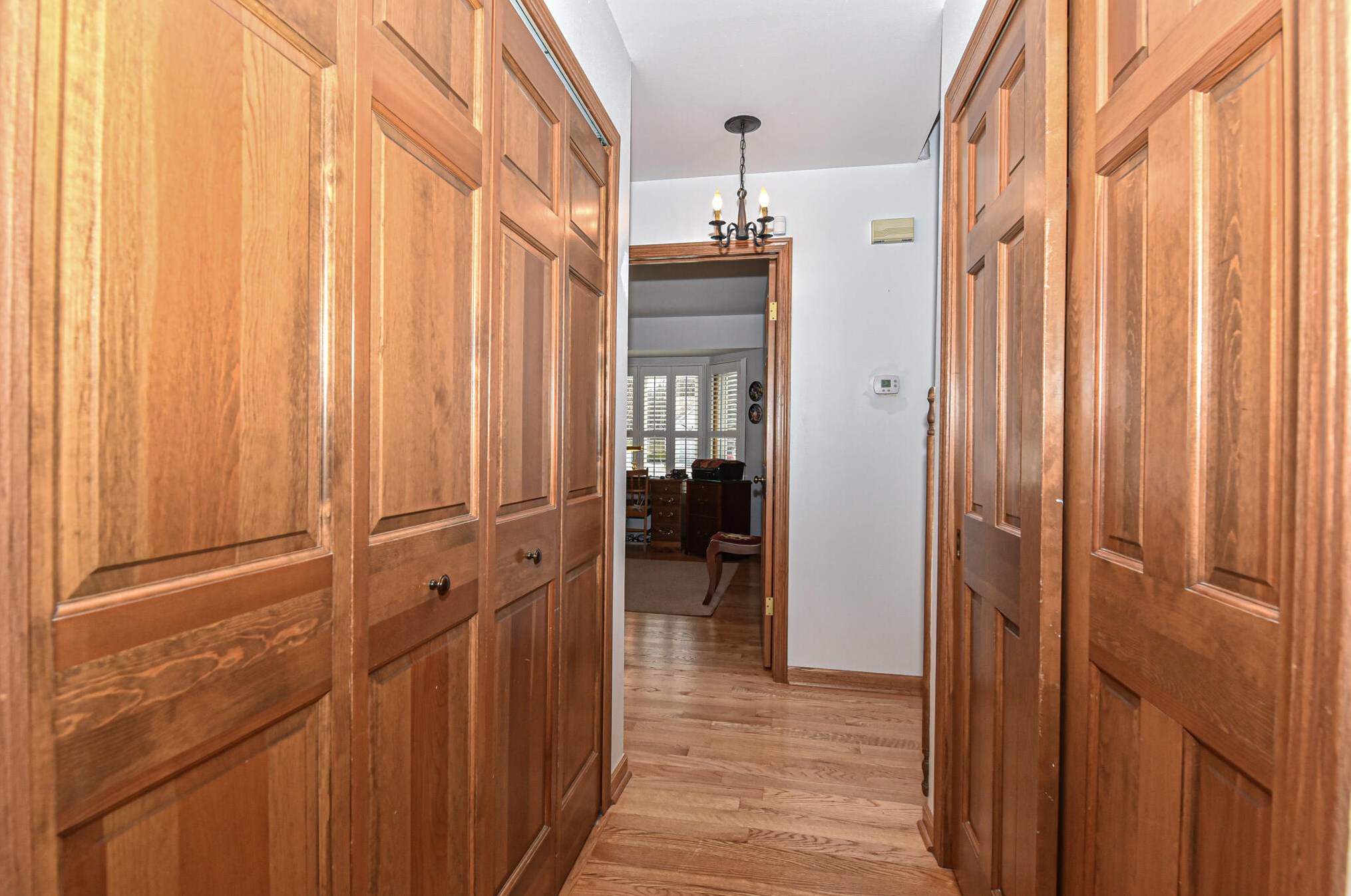 1225 Lansdowne Ct, Brookfield WI  53045-4465 exterior