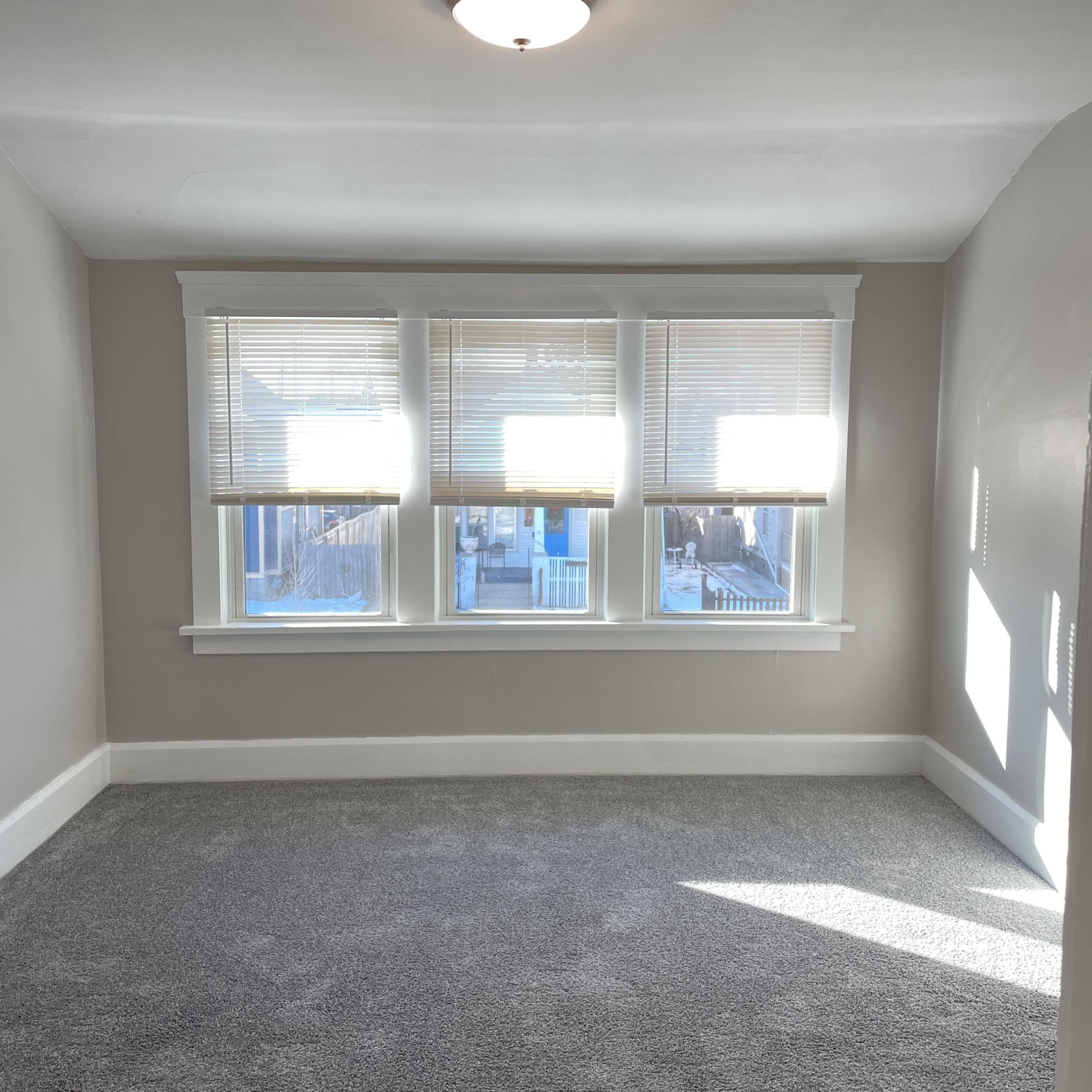 1541 Grange Ave, Racine WI  53405-5019 exterior