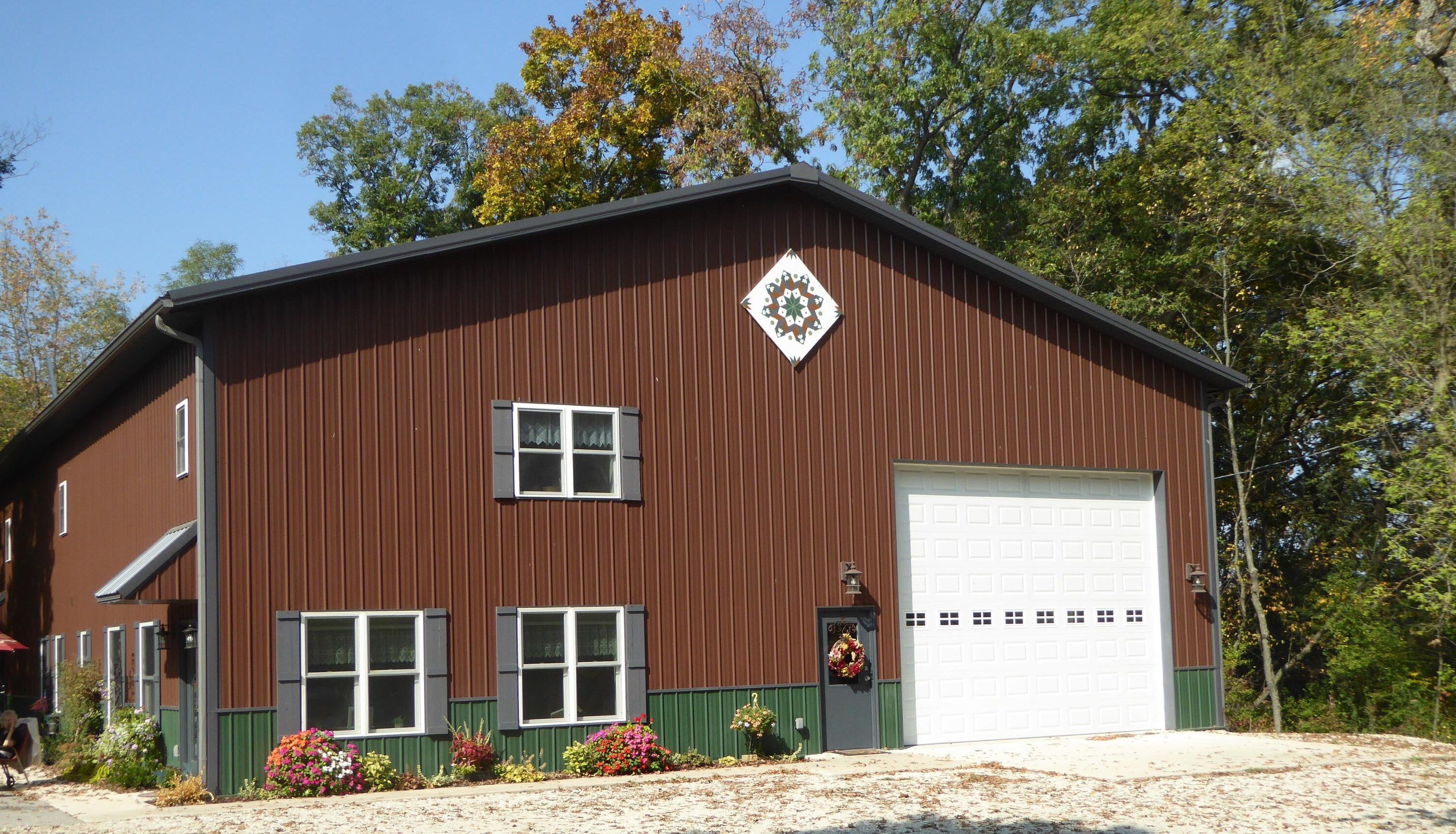 950 Rock Ridge Rd, Lyons, WI 53105