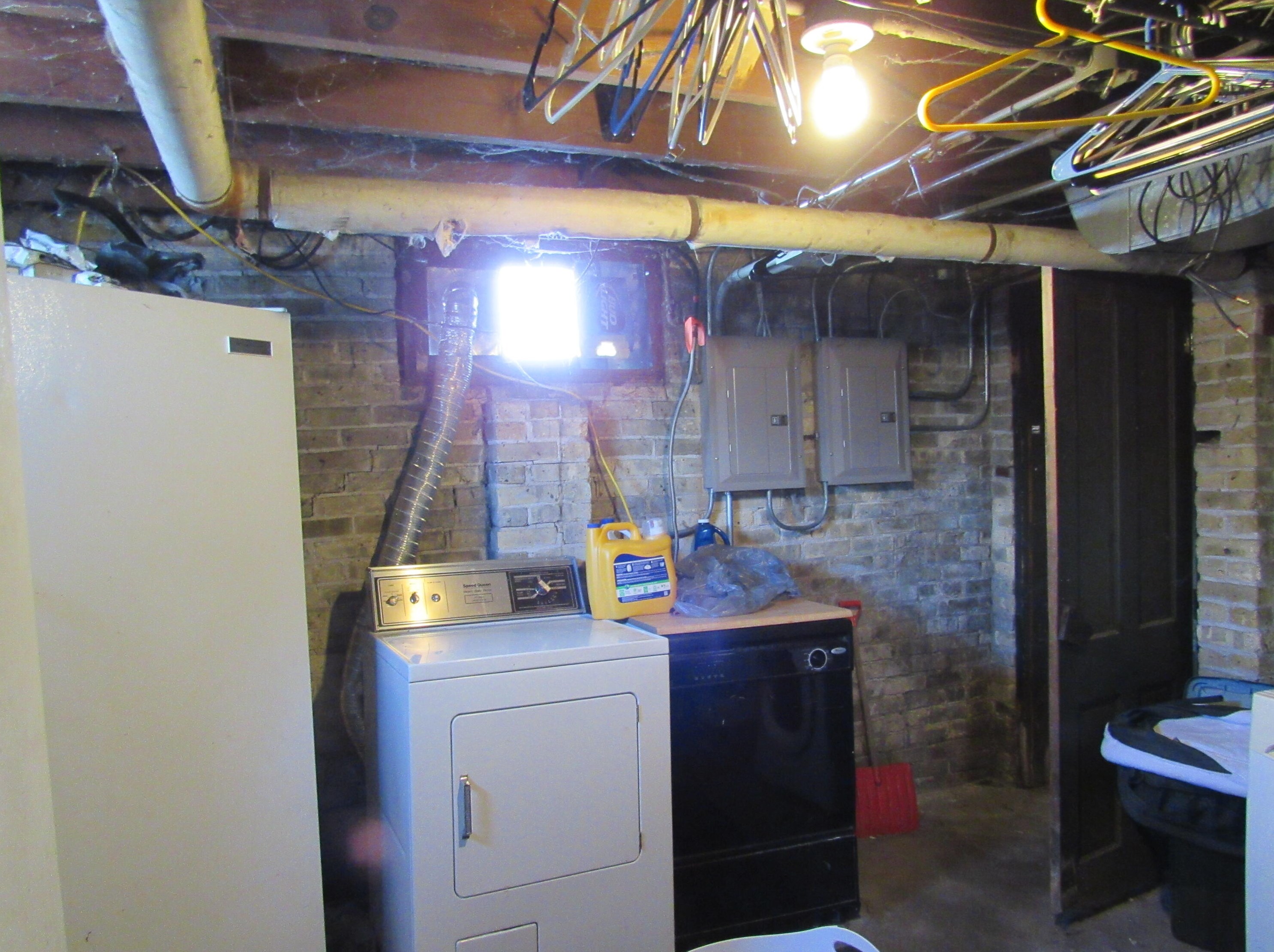 930 Ontario Ave, Sheboygan WI  53081-3926 exterior