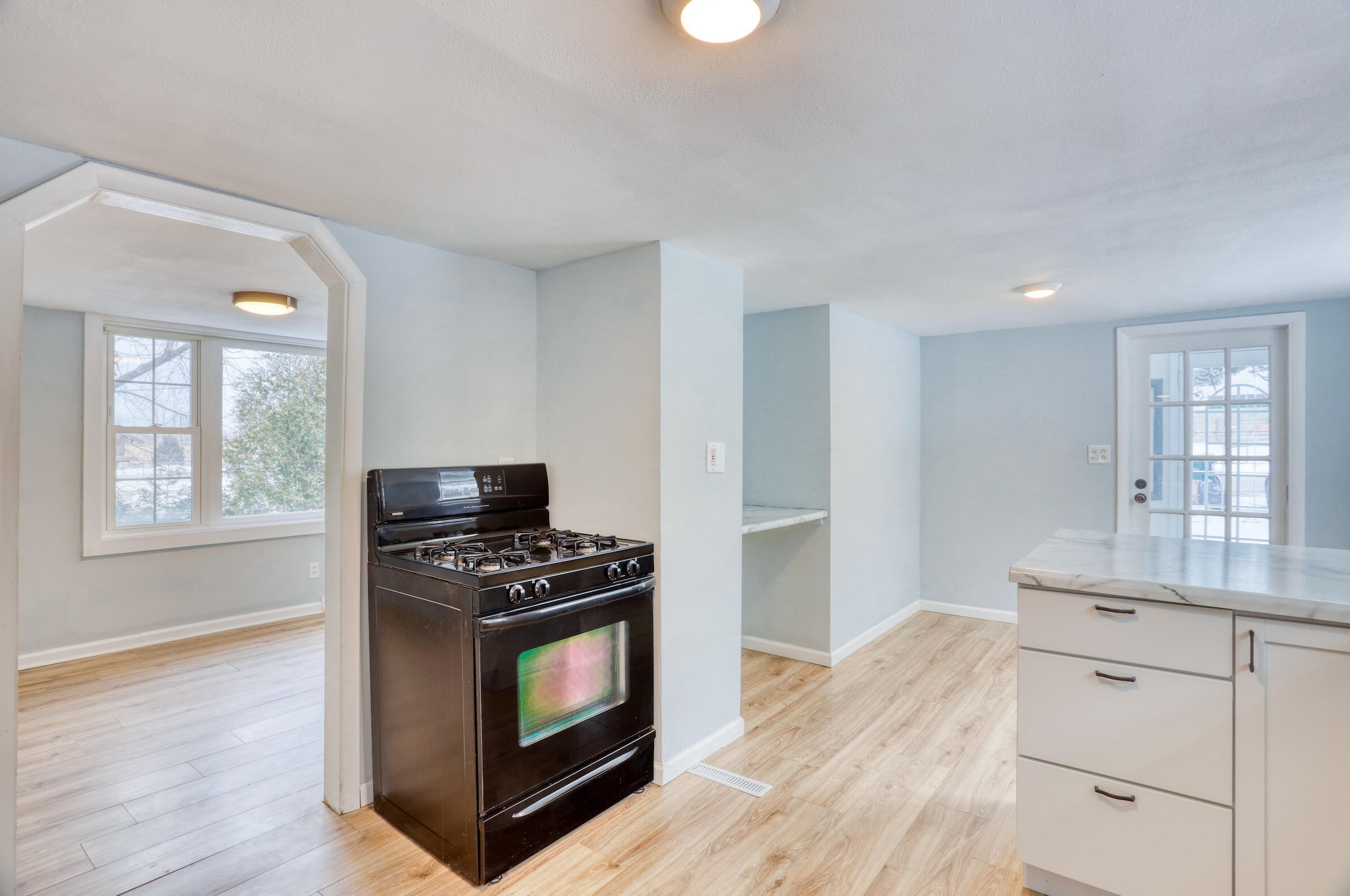 5225 Whitnall Ave, Cudahy WI  53110-1940 exterior