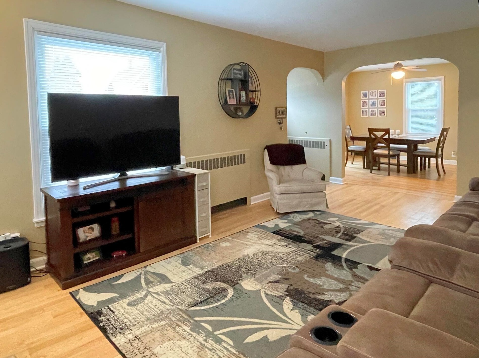 1014 Sycamore Ave, South Milwaukee WI  53172-1342 exterior