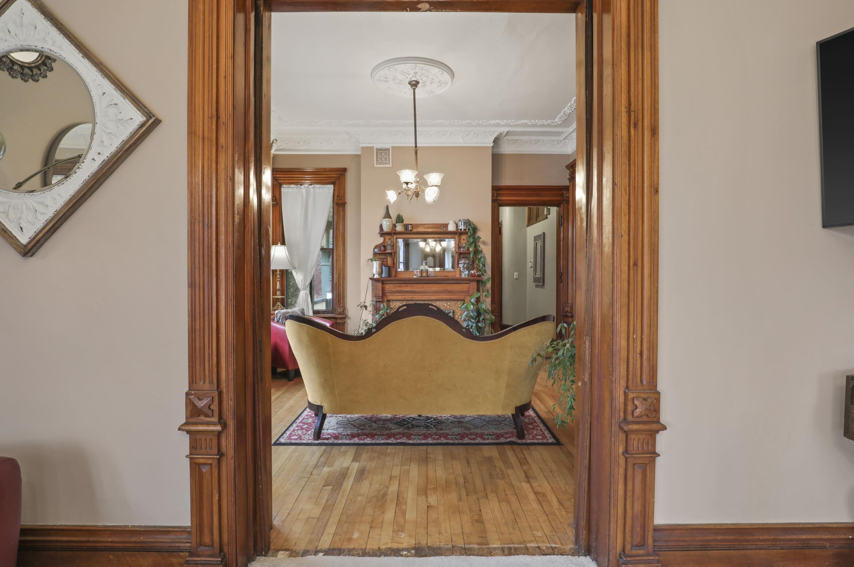 2126 Juneau Ave, Milwaukee WI 53233-1119 exterior