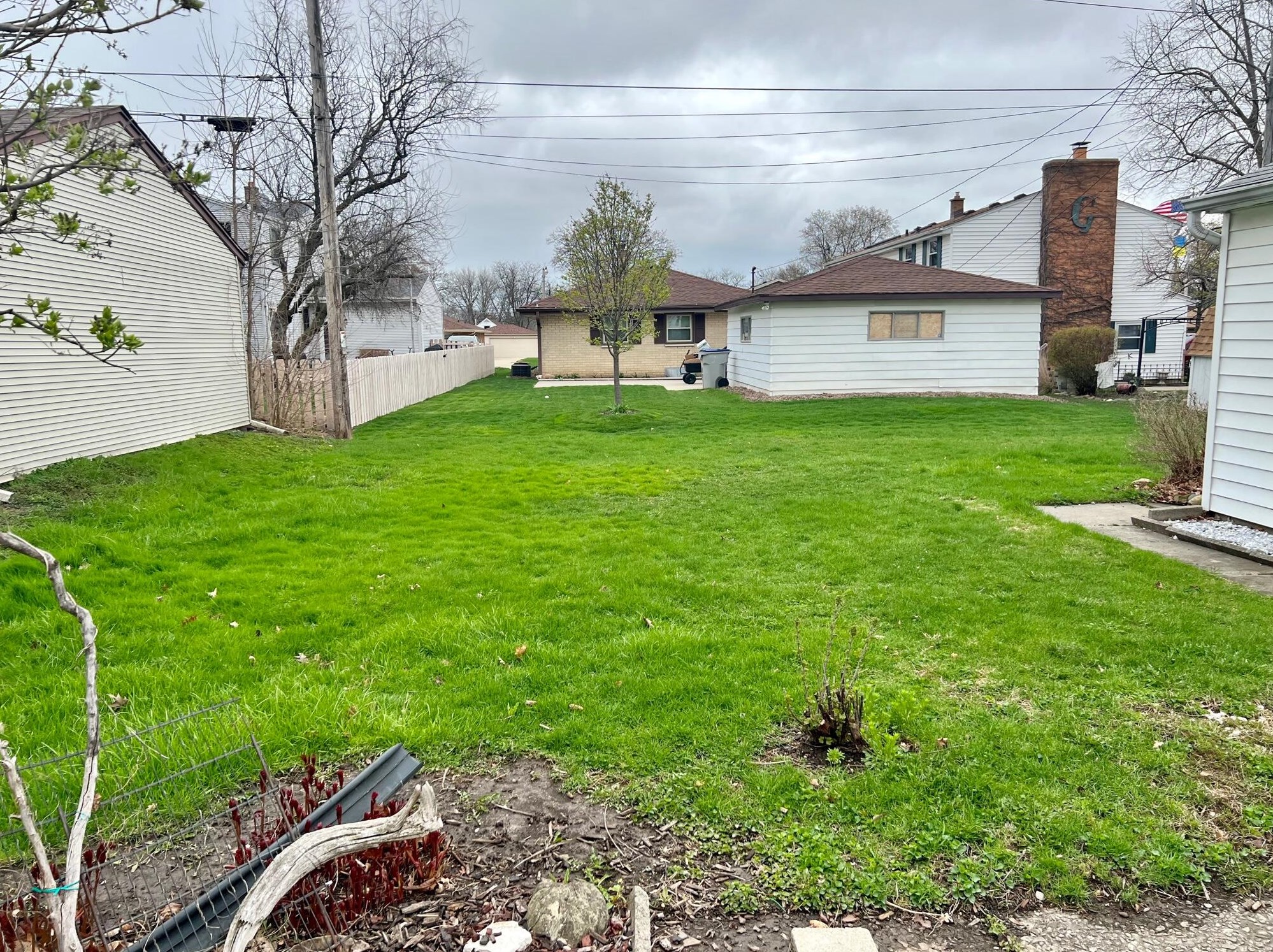 4868 22nd St, Milwaukee WI  53209-5627 exterior