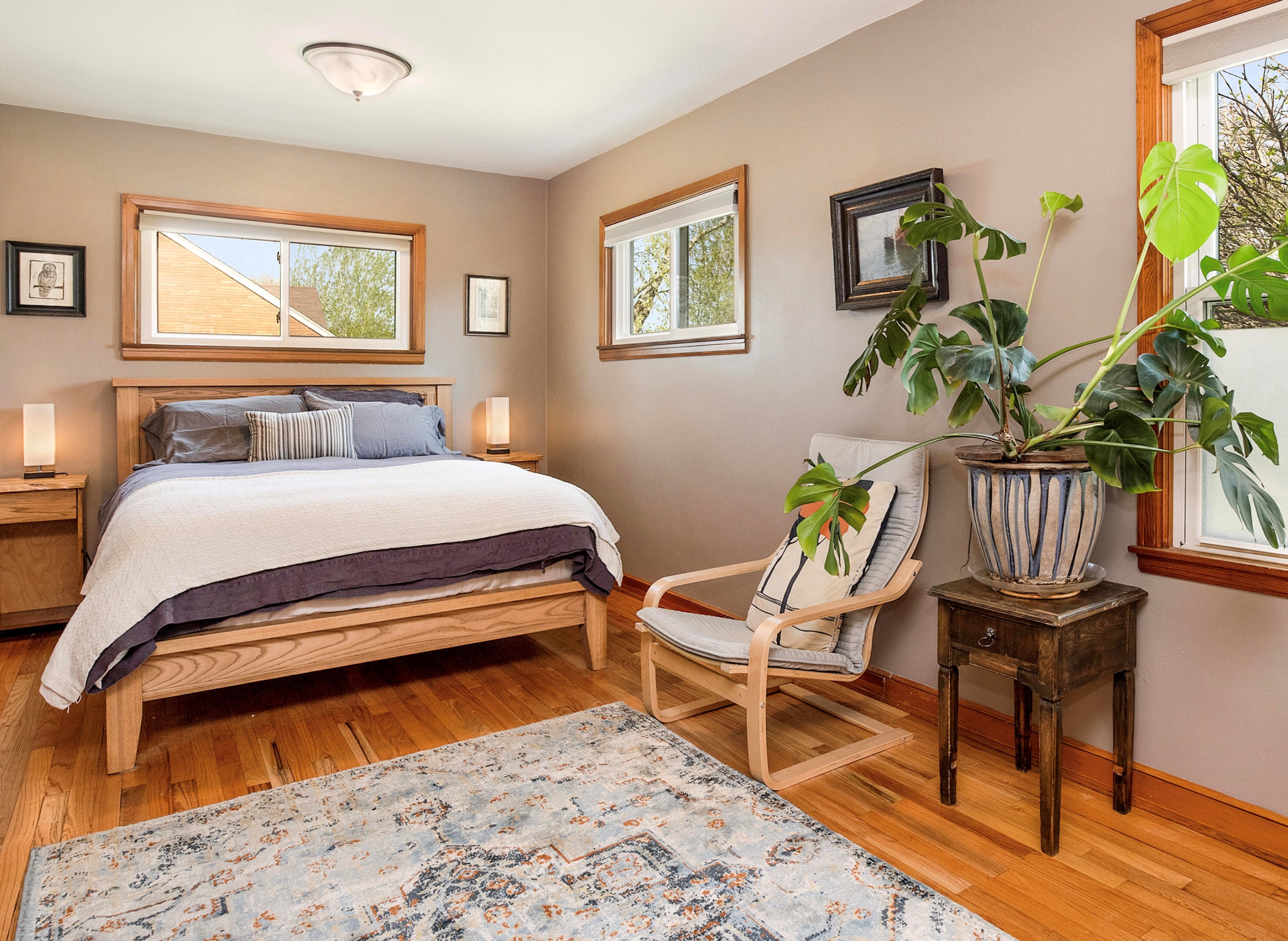 1401 Manistique Ave, South Milwaukee WI  53172-3049 exterior