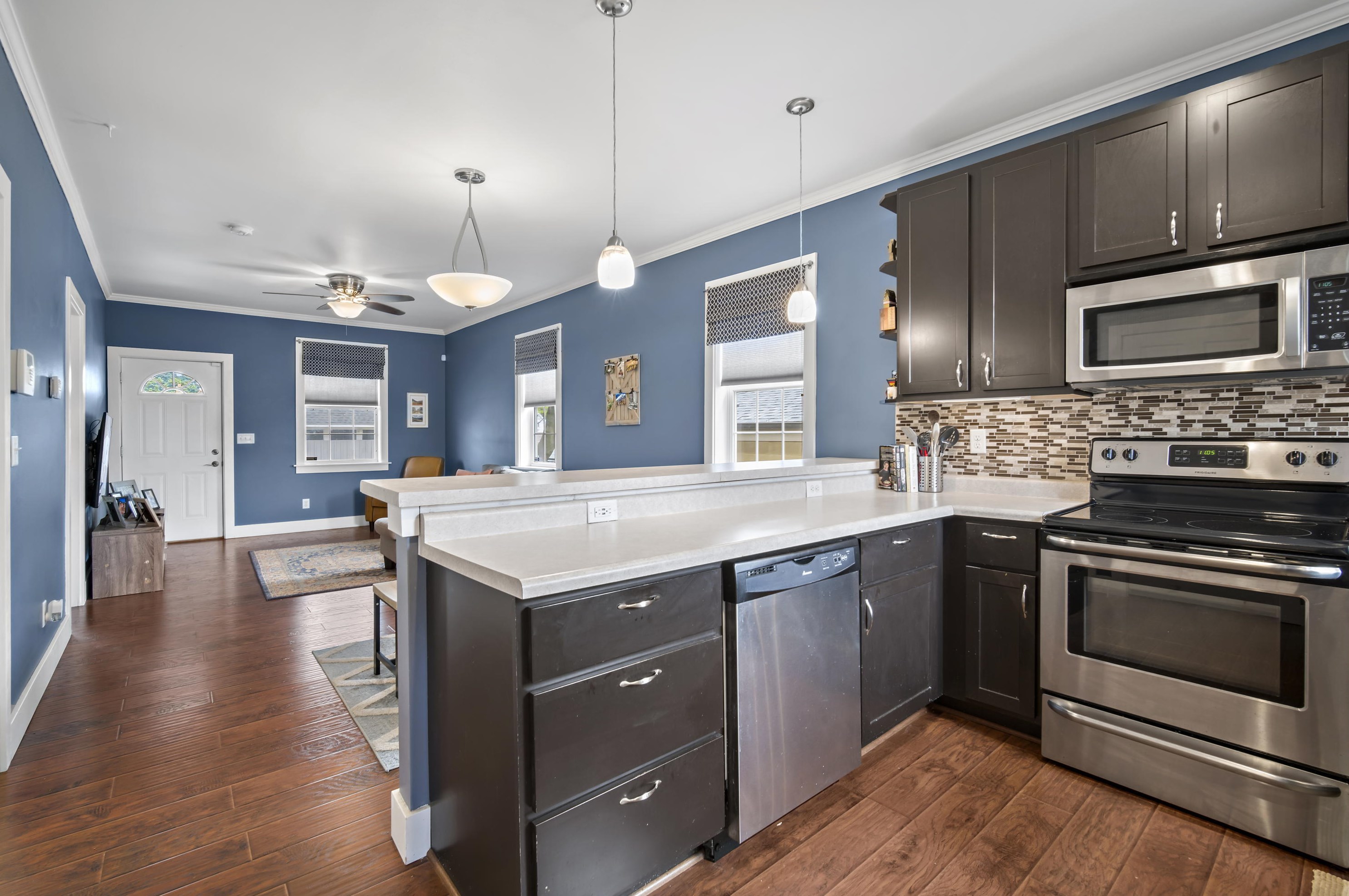 3875 Pulaski Ave, Cudahy WI 53110-1928 exterior