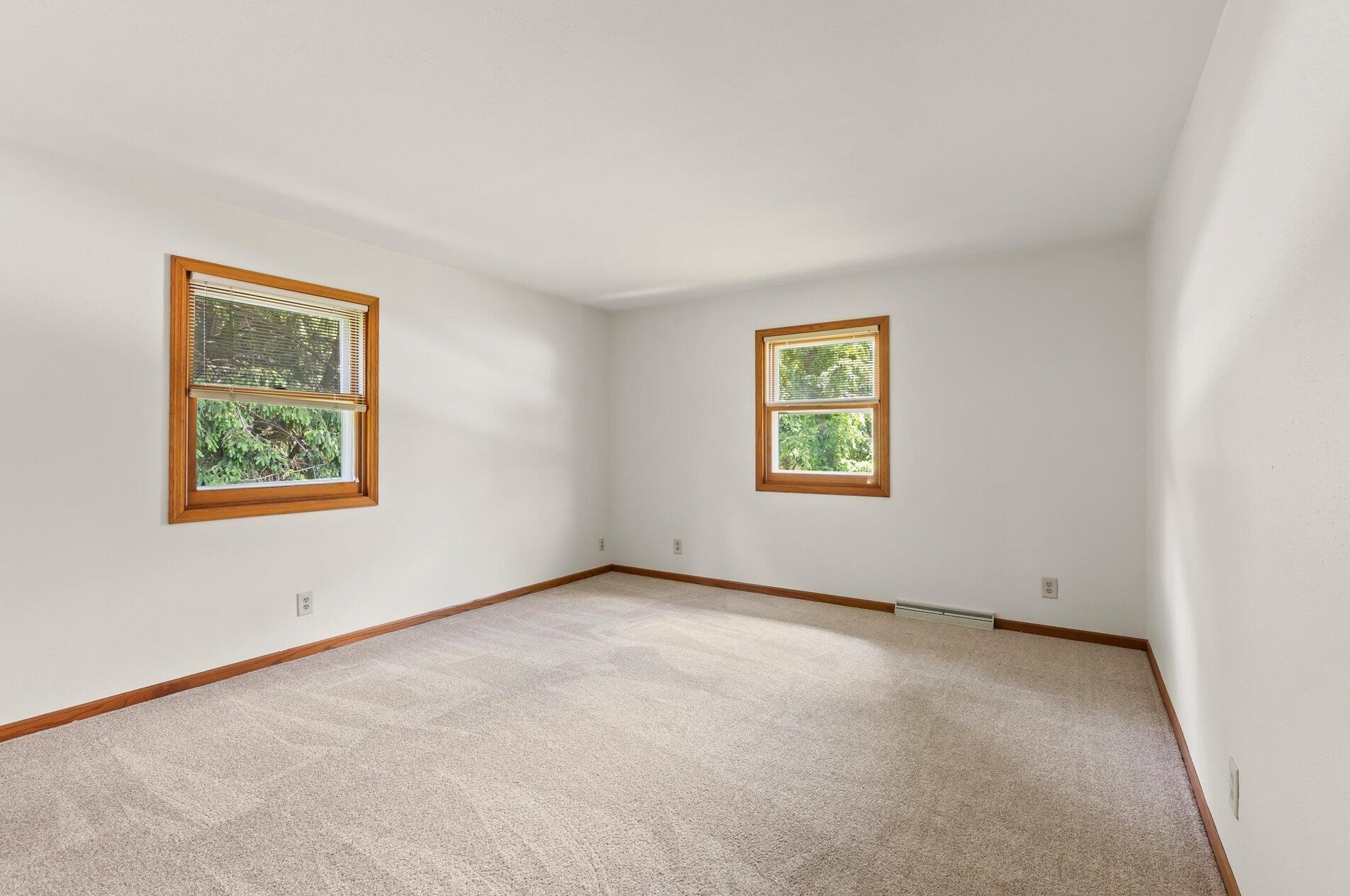 1420 Autumn Dr, Racine WI 53402-1813 exterior