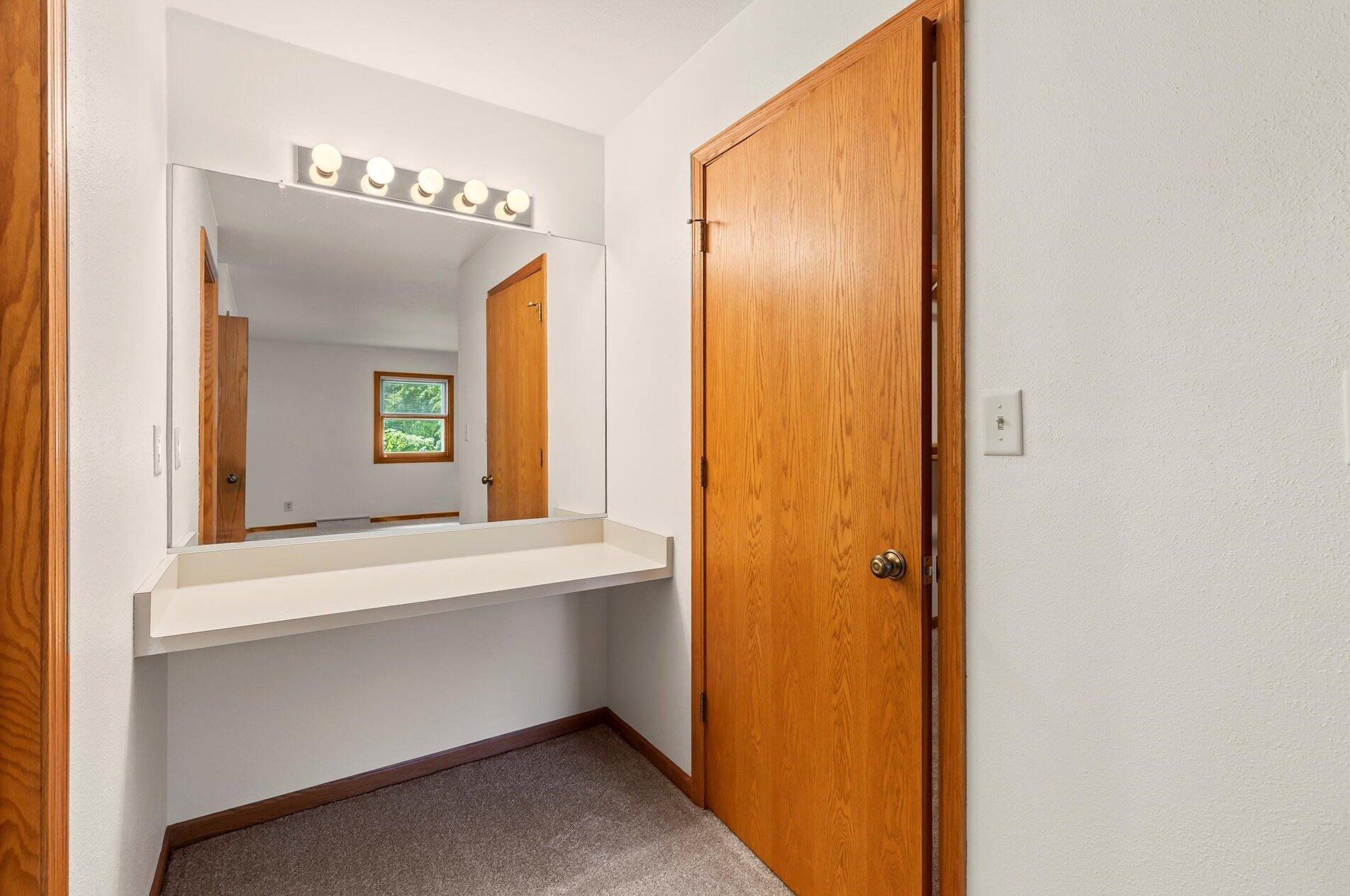 1420 Autumn Dr, Racine WI 53402-1813 exterior