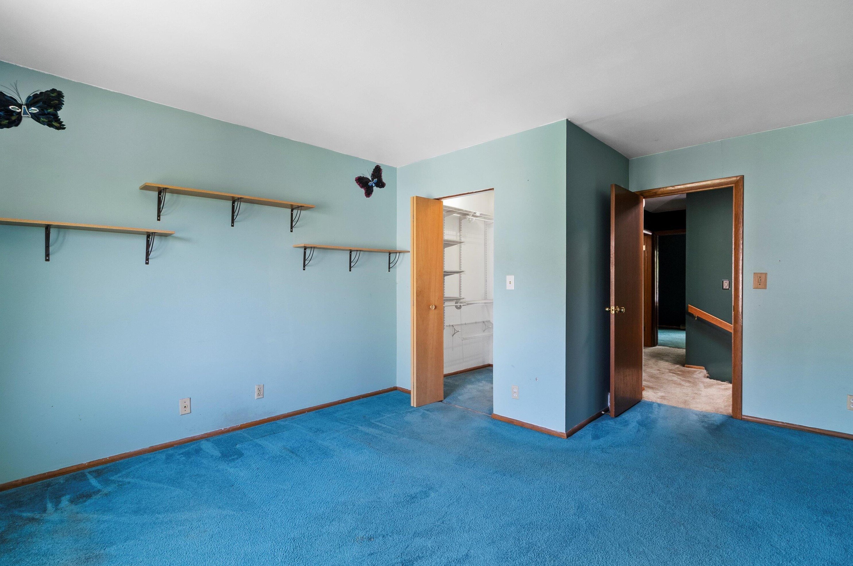 3333 5th Ave, South Milwaukee WI  53172-4015 exterior