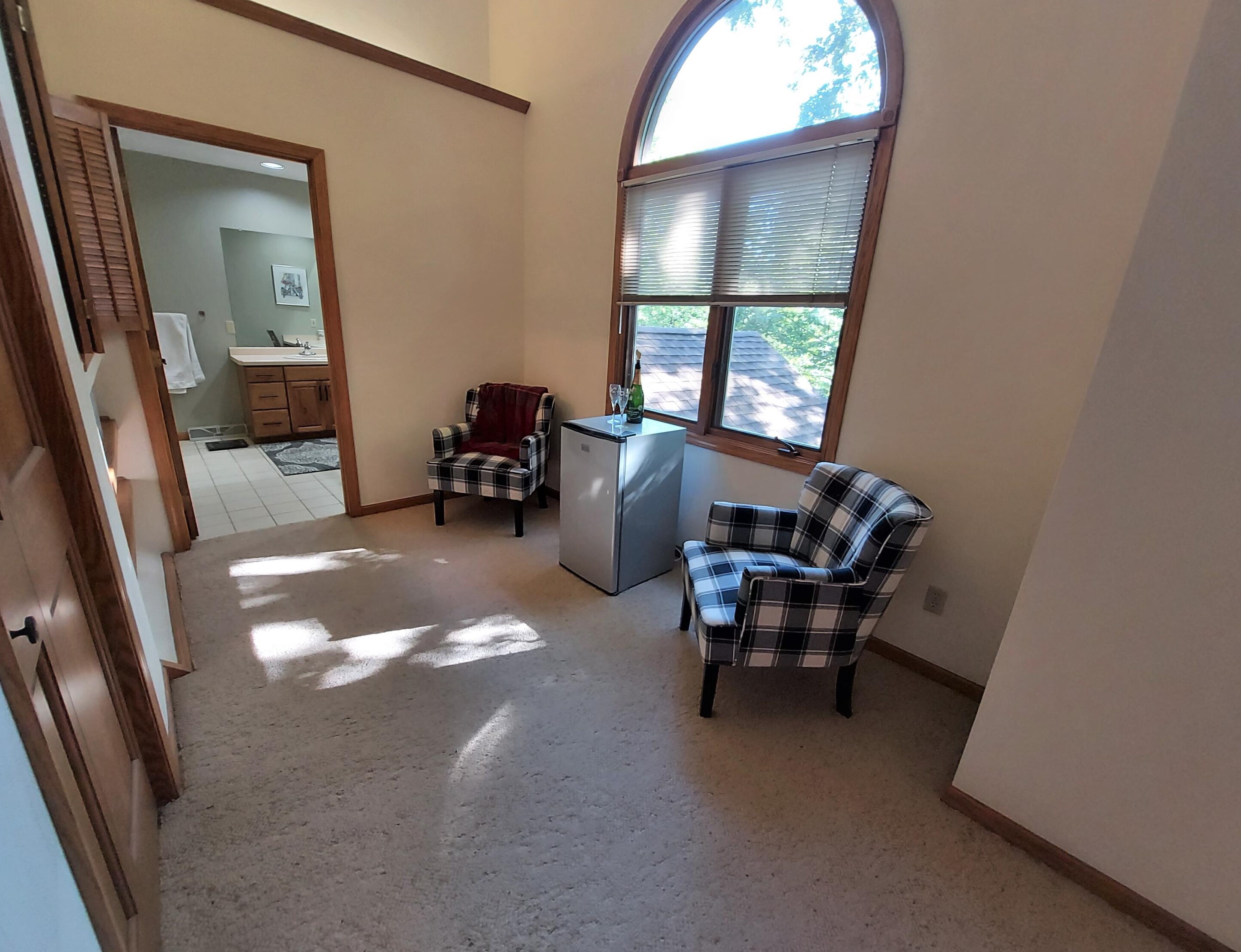 940 Satinwood Ct, Brookfield WI  53005-6852 exterior