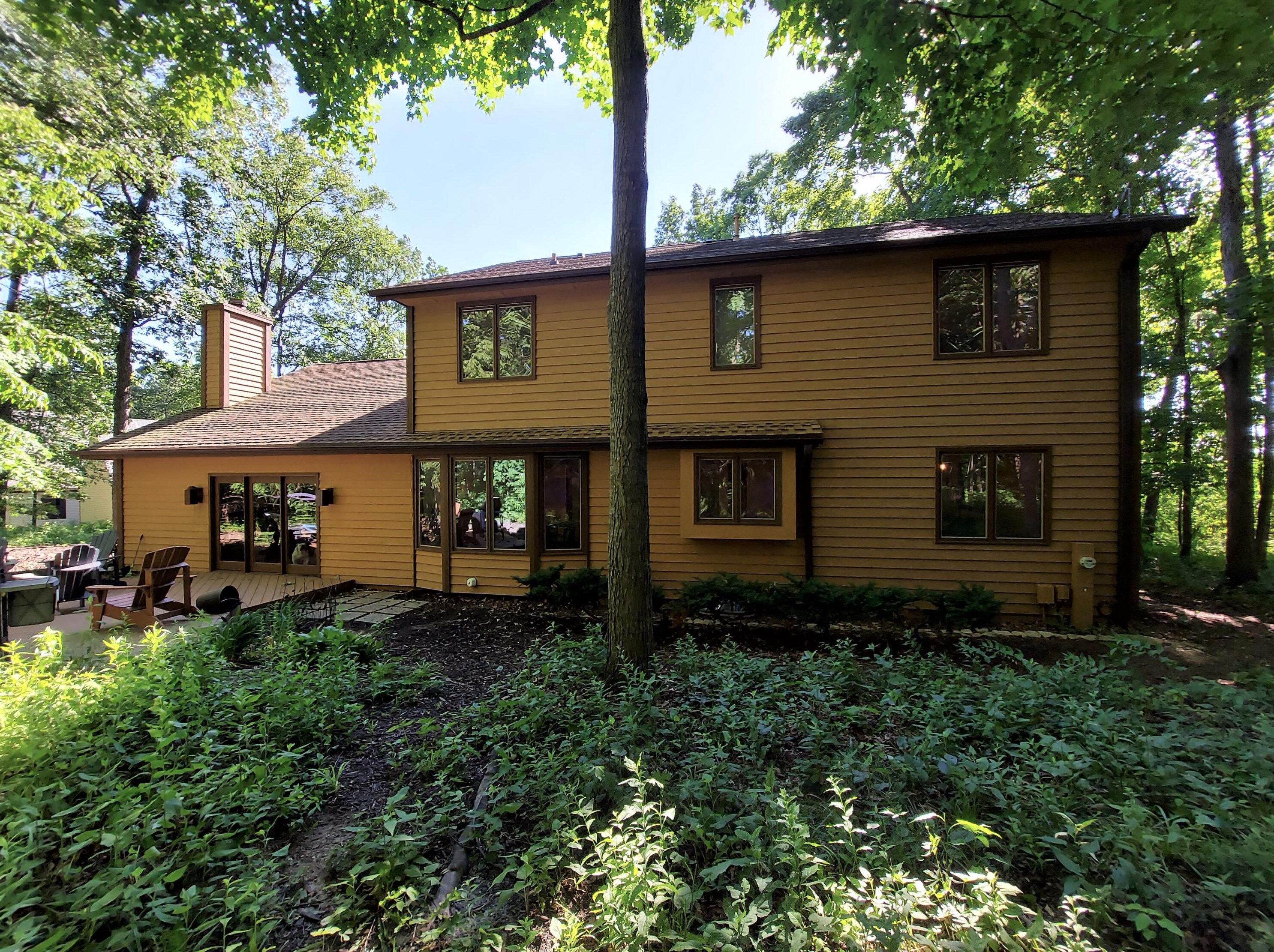940 Satinwood Ct, Brookfield WI  53005-6852 exterior