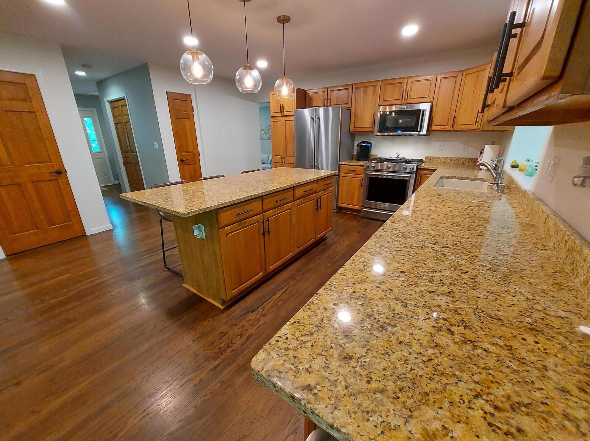 940 Satinwood Ct, Brookfield WI  53005-6852 exterior