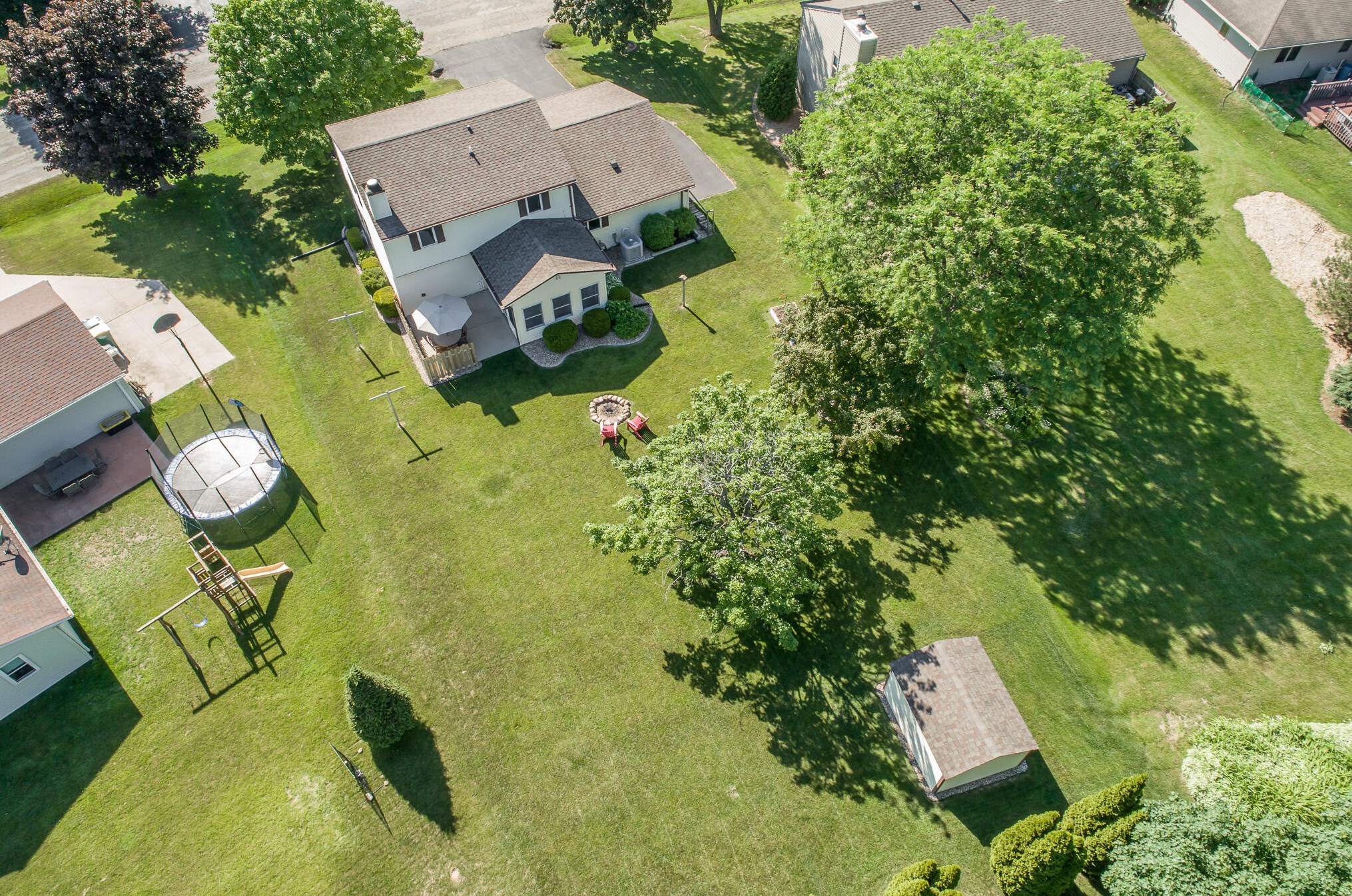 310 Prairie Run, Grafton WI  53024-1175 exterior