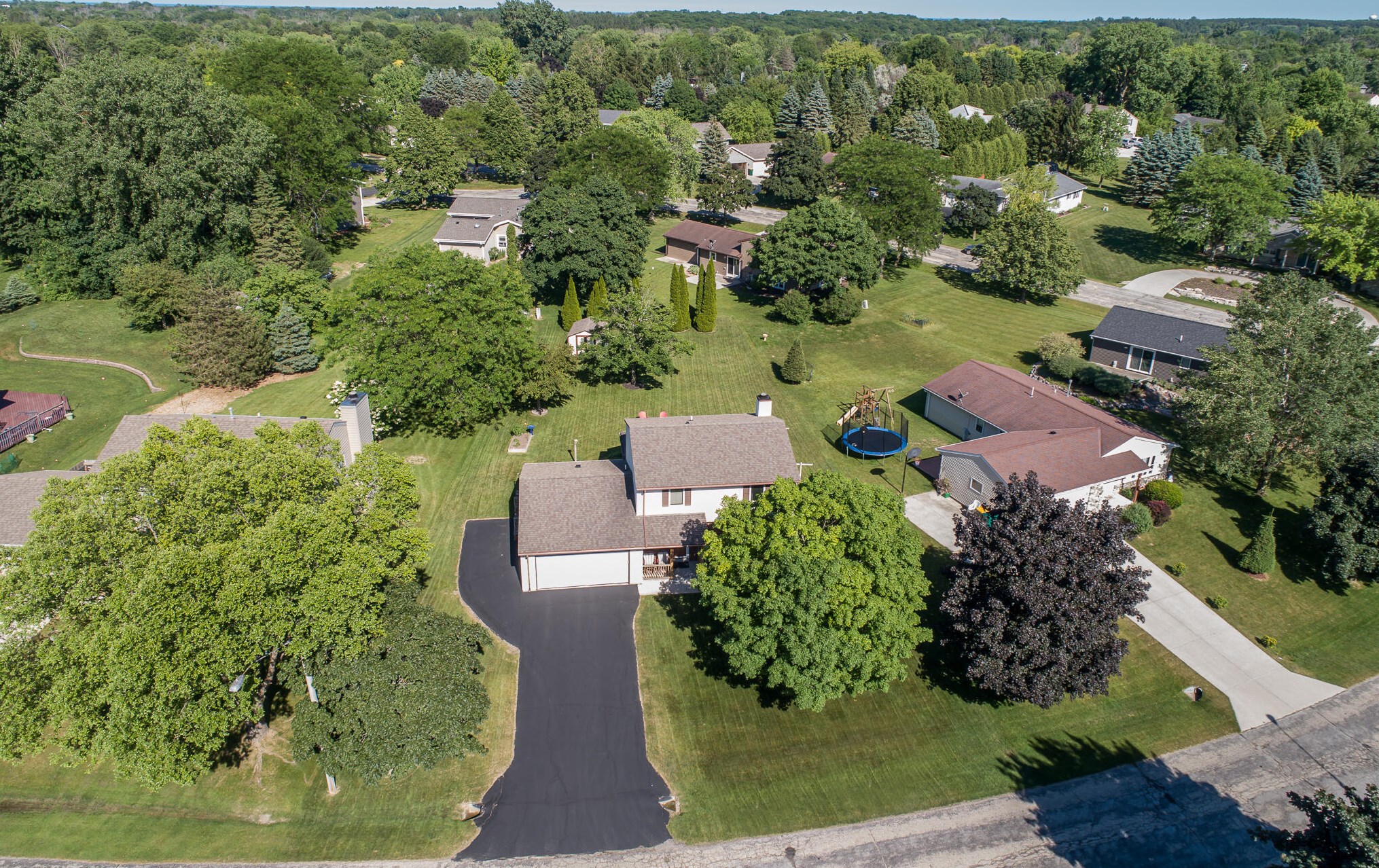 310 Prairie Run, Grafton WI  53024-1175 exterior