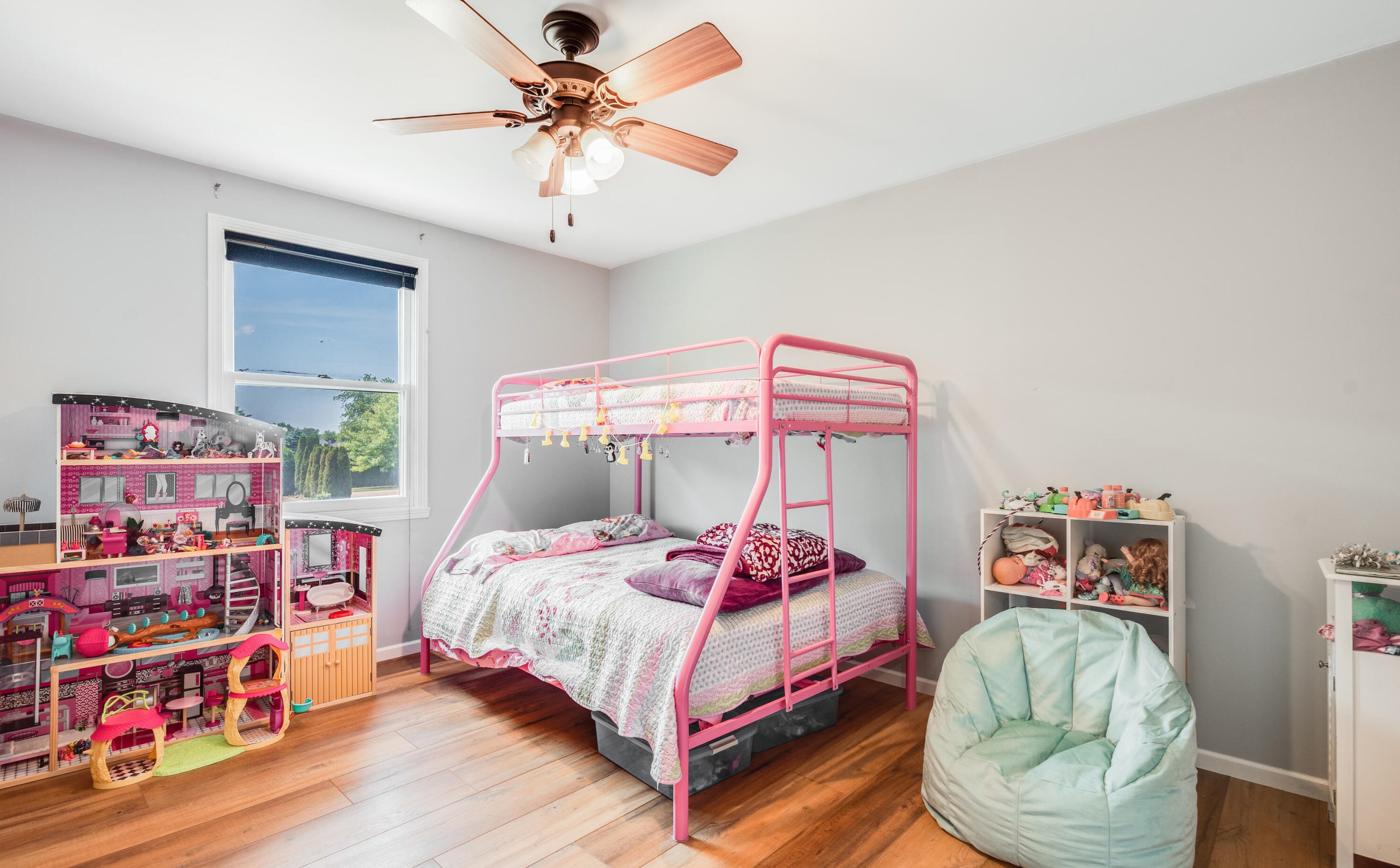 3800 Glencoe Dr, Racine WI  53403-9427 exterior