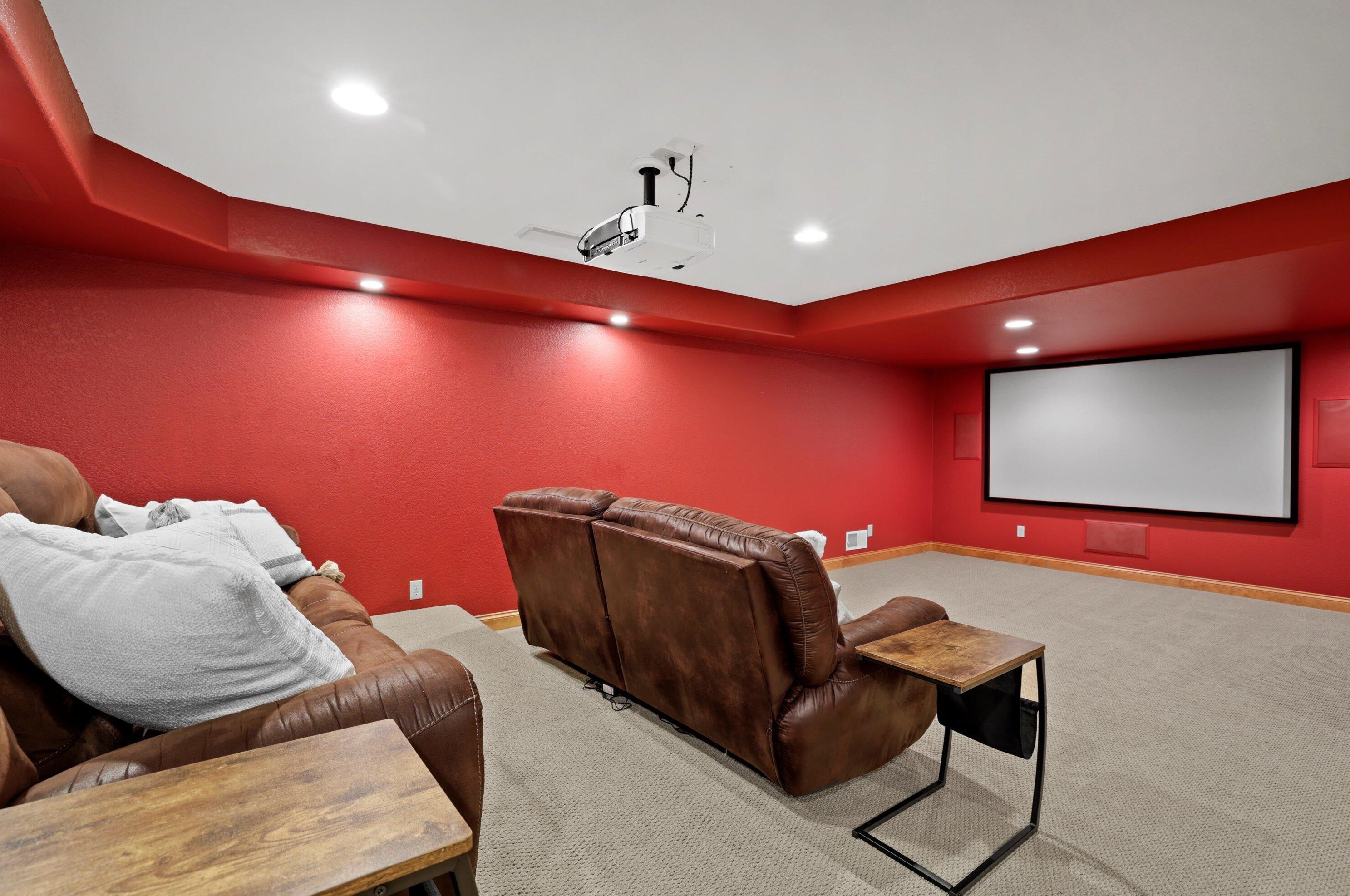 204 Laurel Cir, Delafield WI 53018-1162 exterior