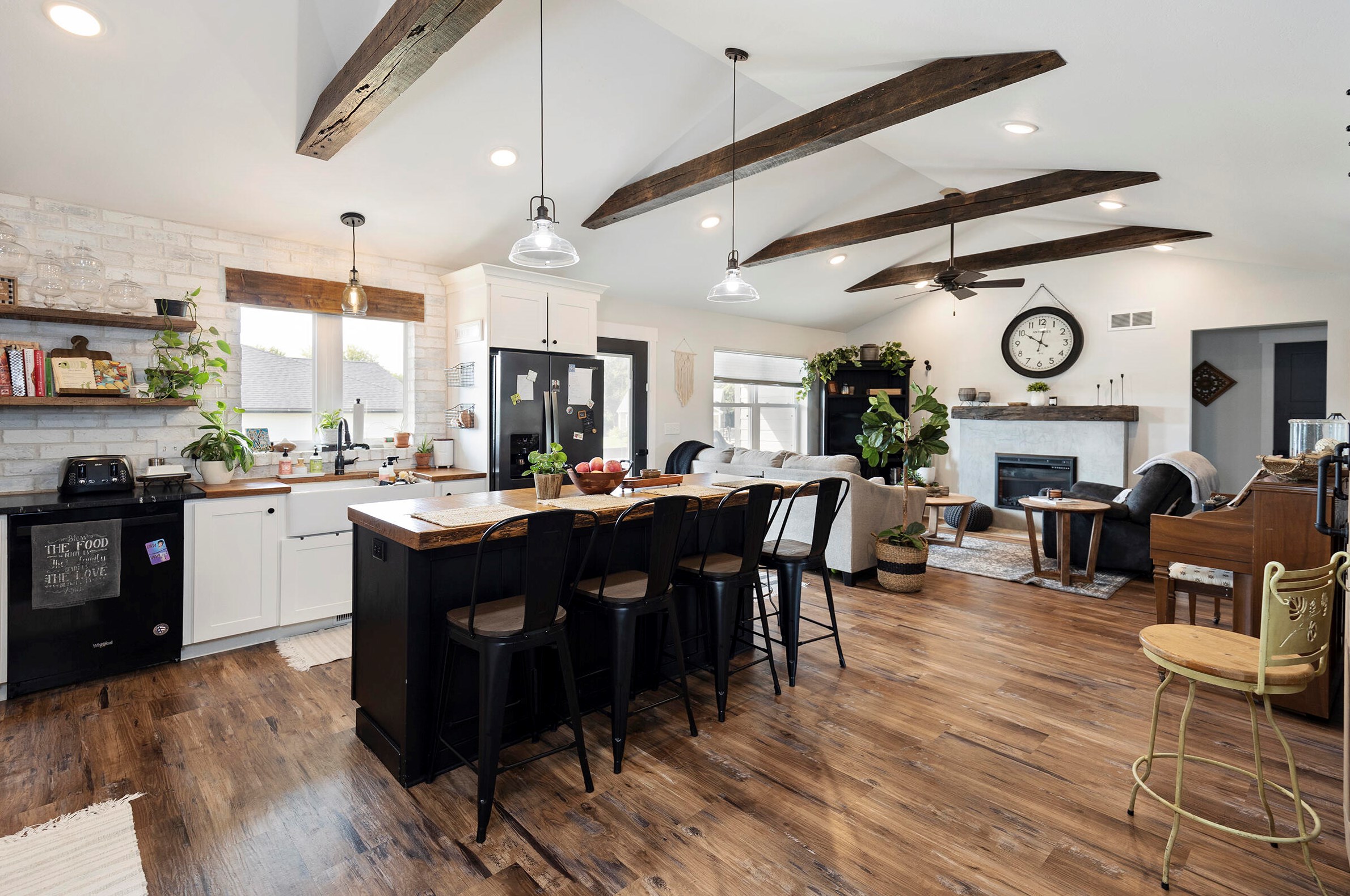 1611 Premier Pl, Fort Atkinson WI 53538-3157 exterior