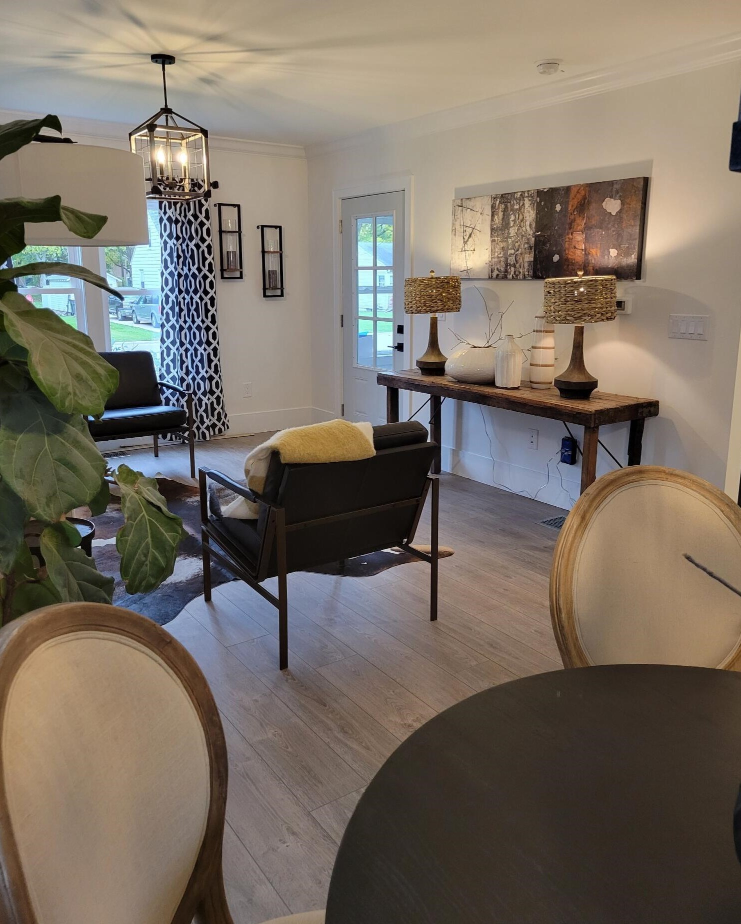 412 Court St, Elkhorn WI  53121-1964 exterior