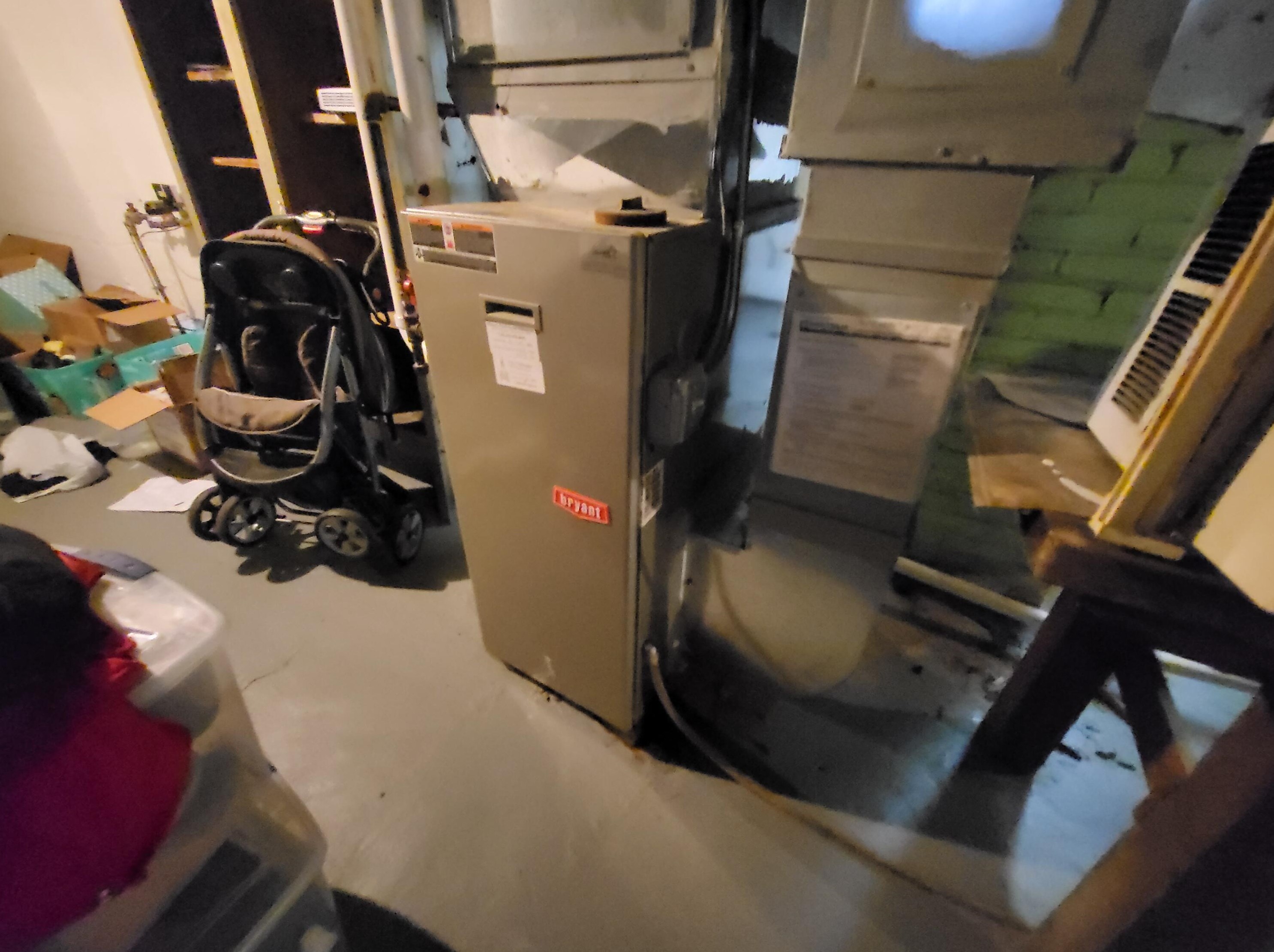 4651 48, Milwaukee WI 53220-4113 exterior