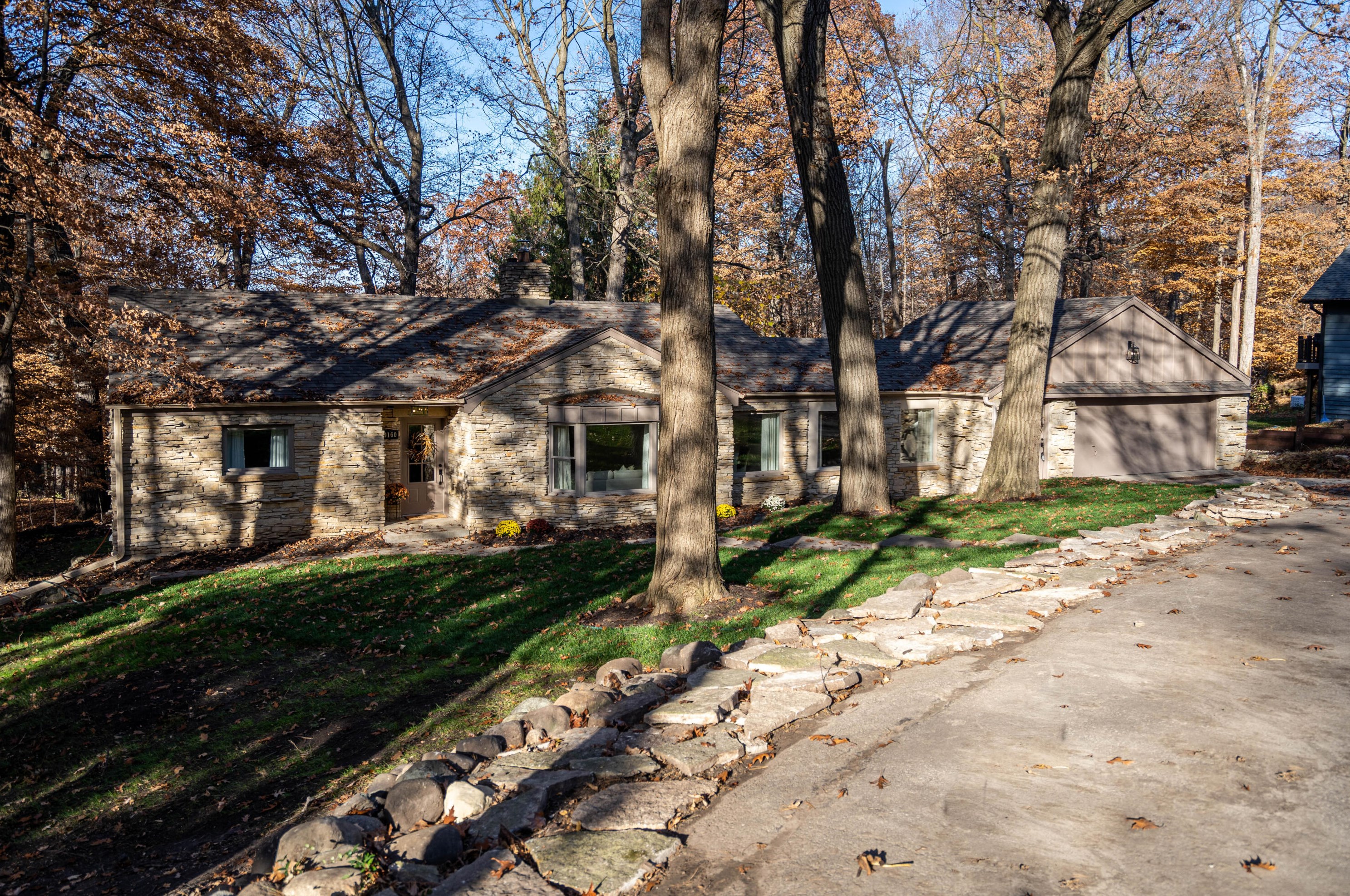 19160 North Ave, Brookfield WI  53045-4186 exterior