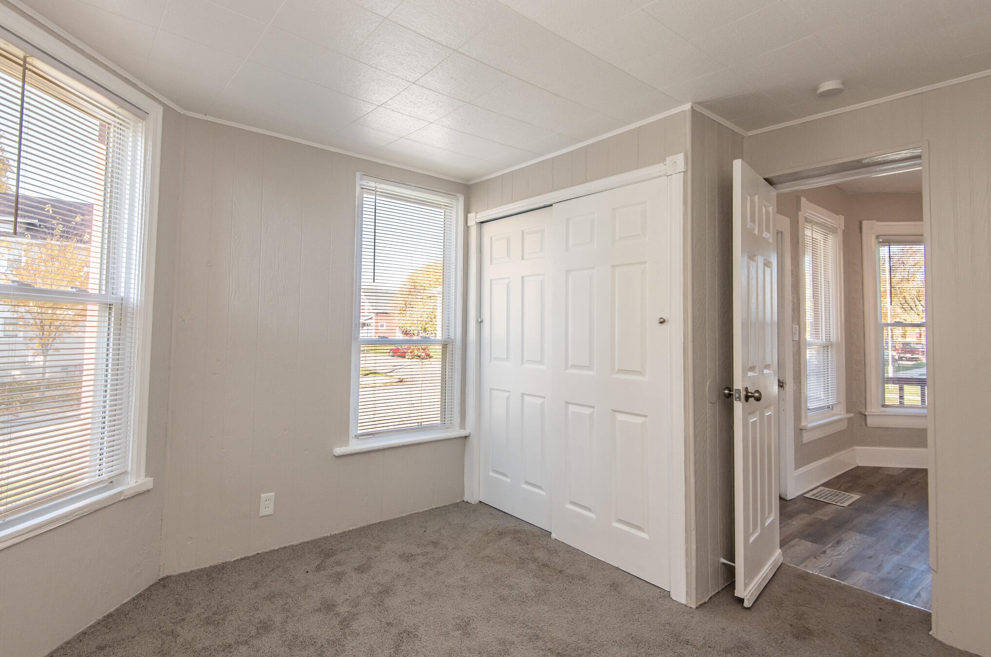 1701 Holmes Ave, Racine WI  53405-3546 exterior