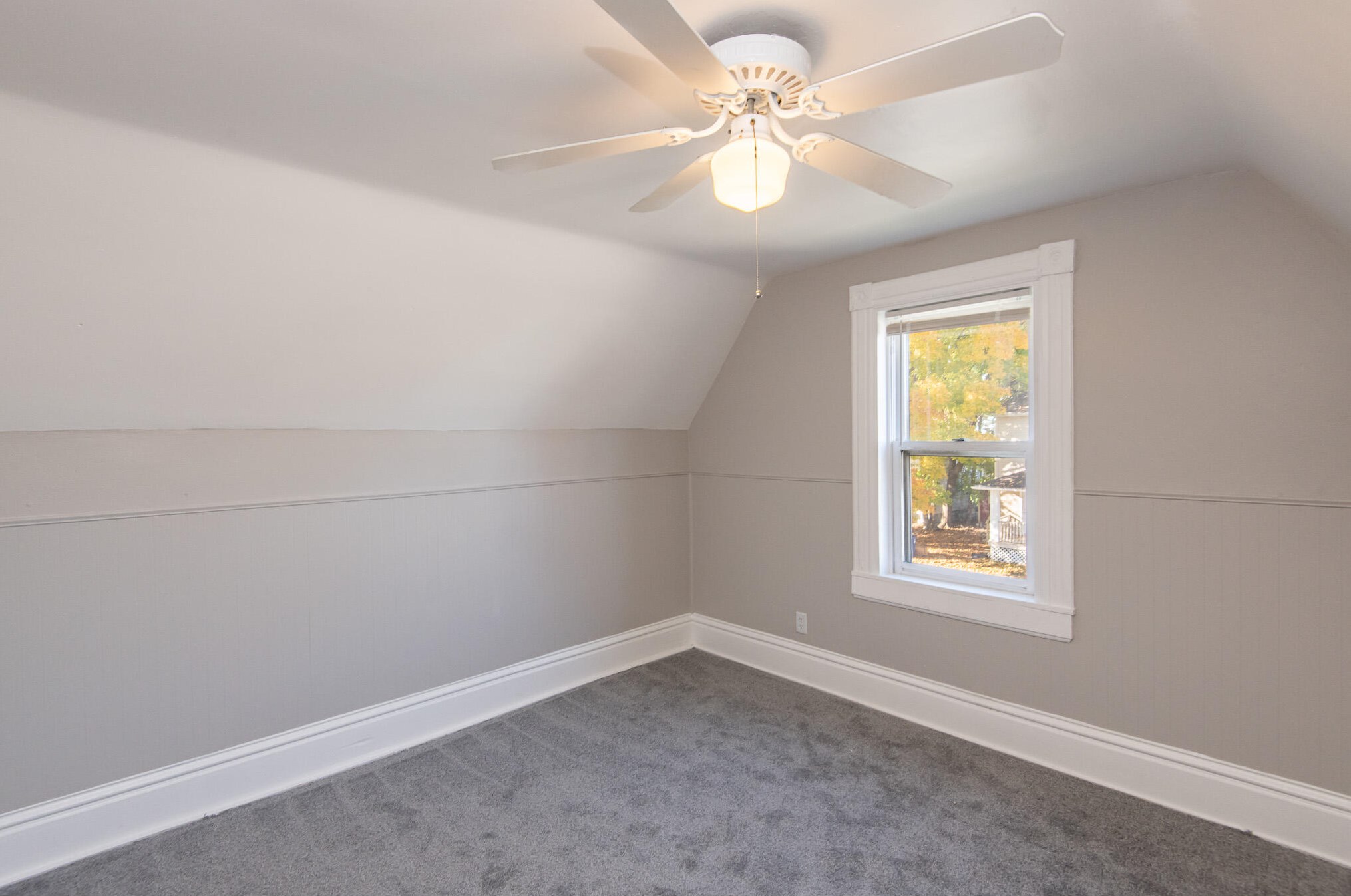 1701 Holmes Ave, Racine WI  53405-3546 exterior