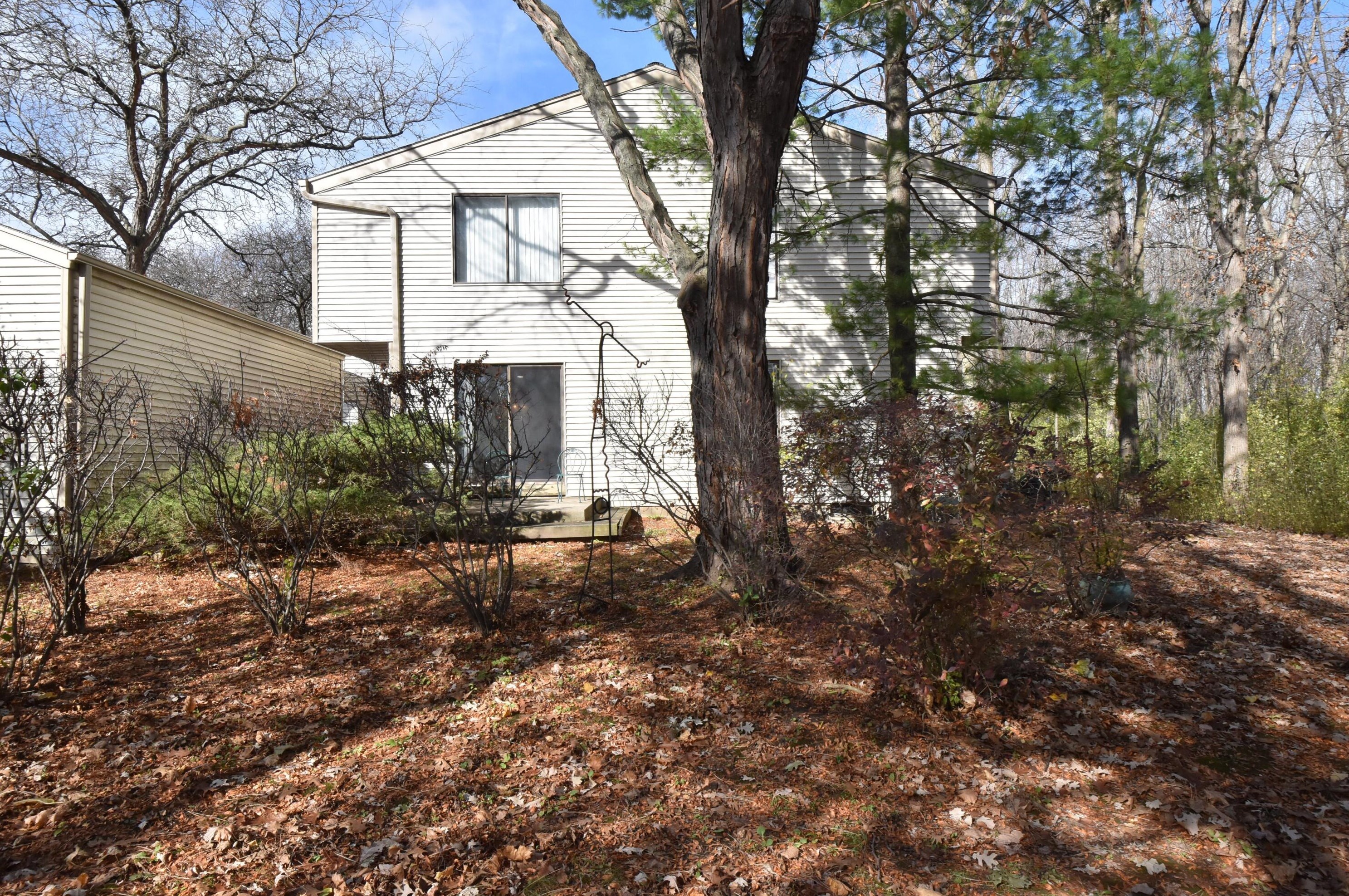 9012 70th St, Milwaukee WI  53223-2114 exterior