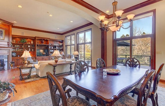 3000 Nagawicka Rd, Chenequa WI 53029-8322 exterior