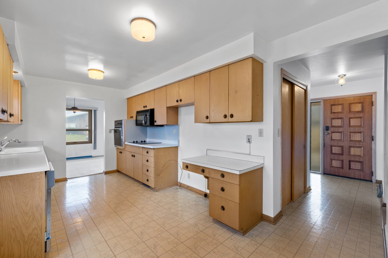 2117 26th St, Sheboygan WI  53081-2014 exterior