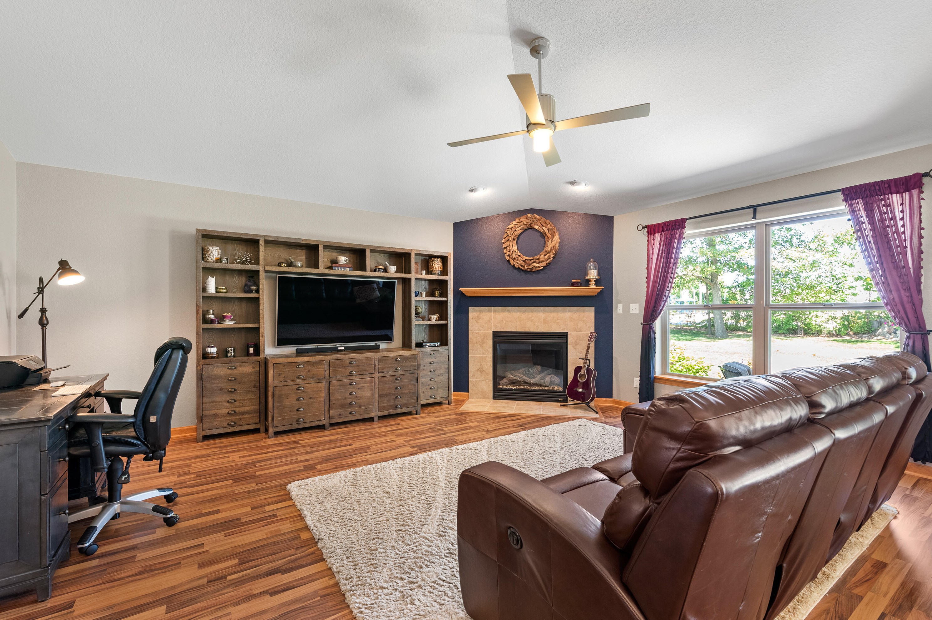 3880 Green Meadows Ct, Oak Creek WI  53154-6653 exterior