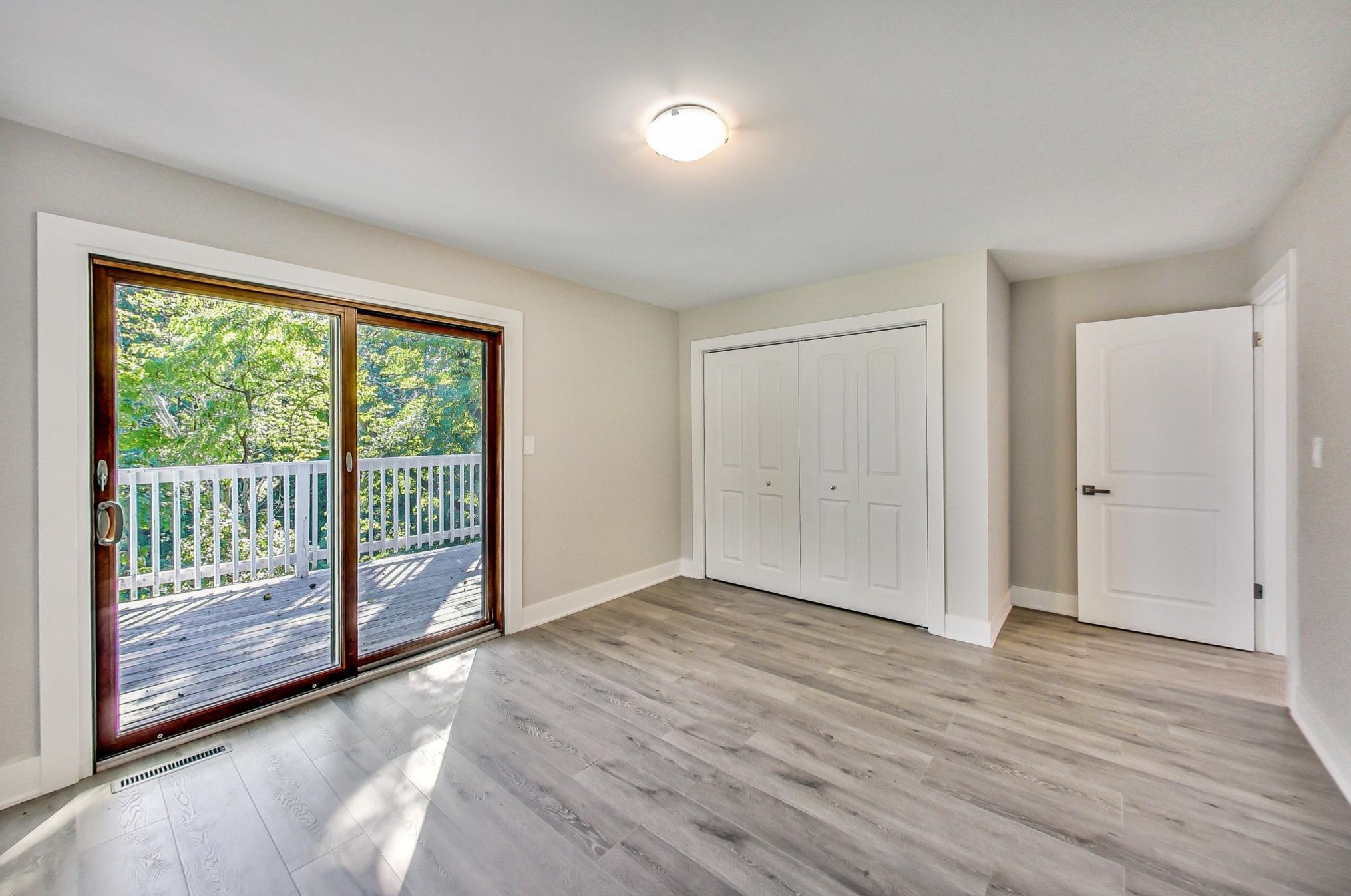 33601 Contour Dr, Lyons WI  53105-9214 exterior