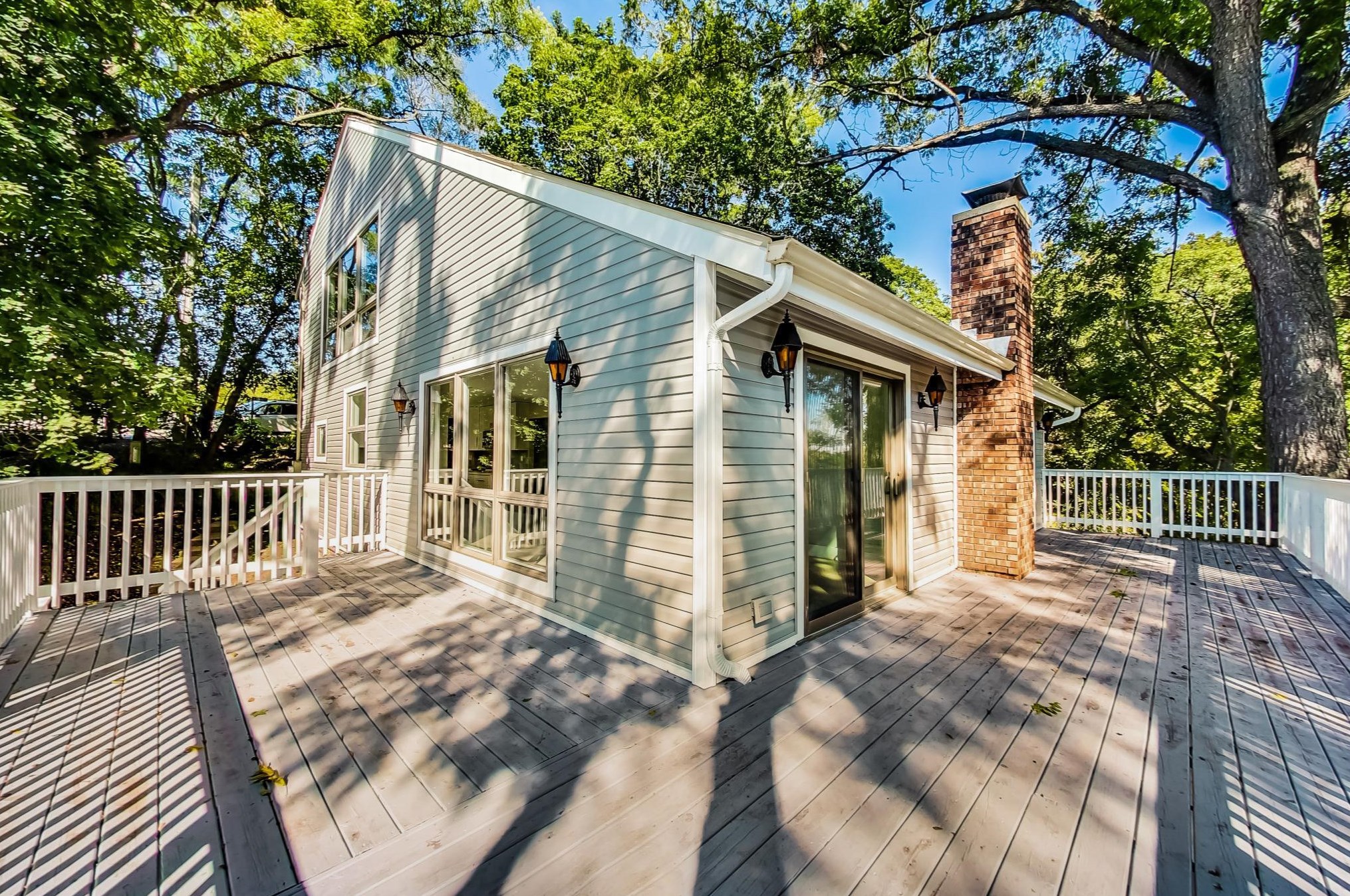 33601 Contour Dr, Lyons WI  53105-9214 exterior