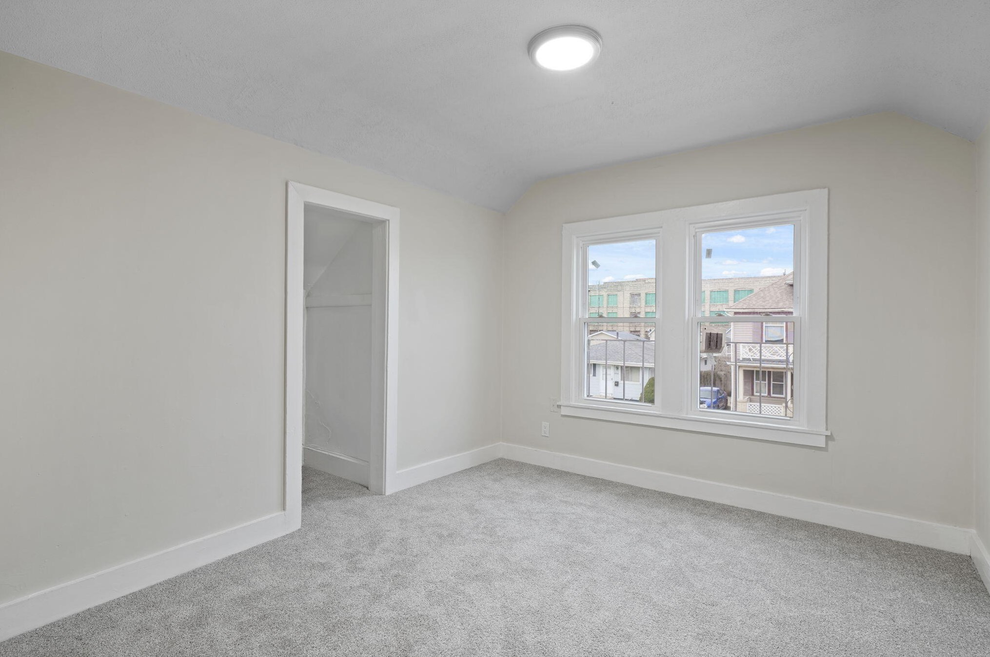 2213 Racine St, Racine WI  53403-3344 exterior