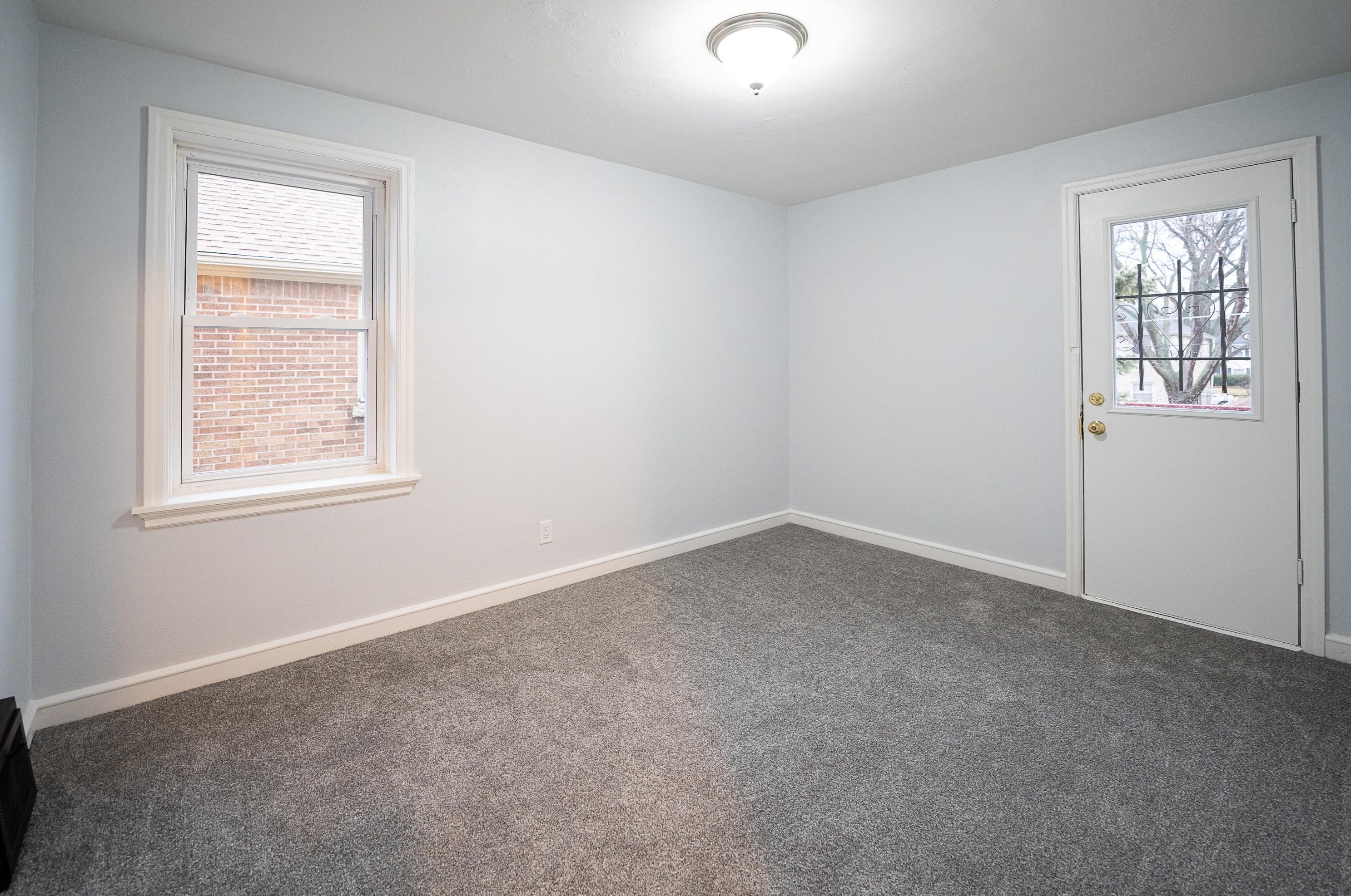 3806 53, Milwaukee WI 53216-2202 exterior