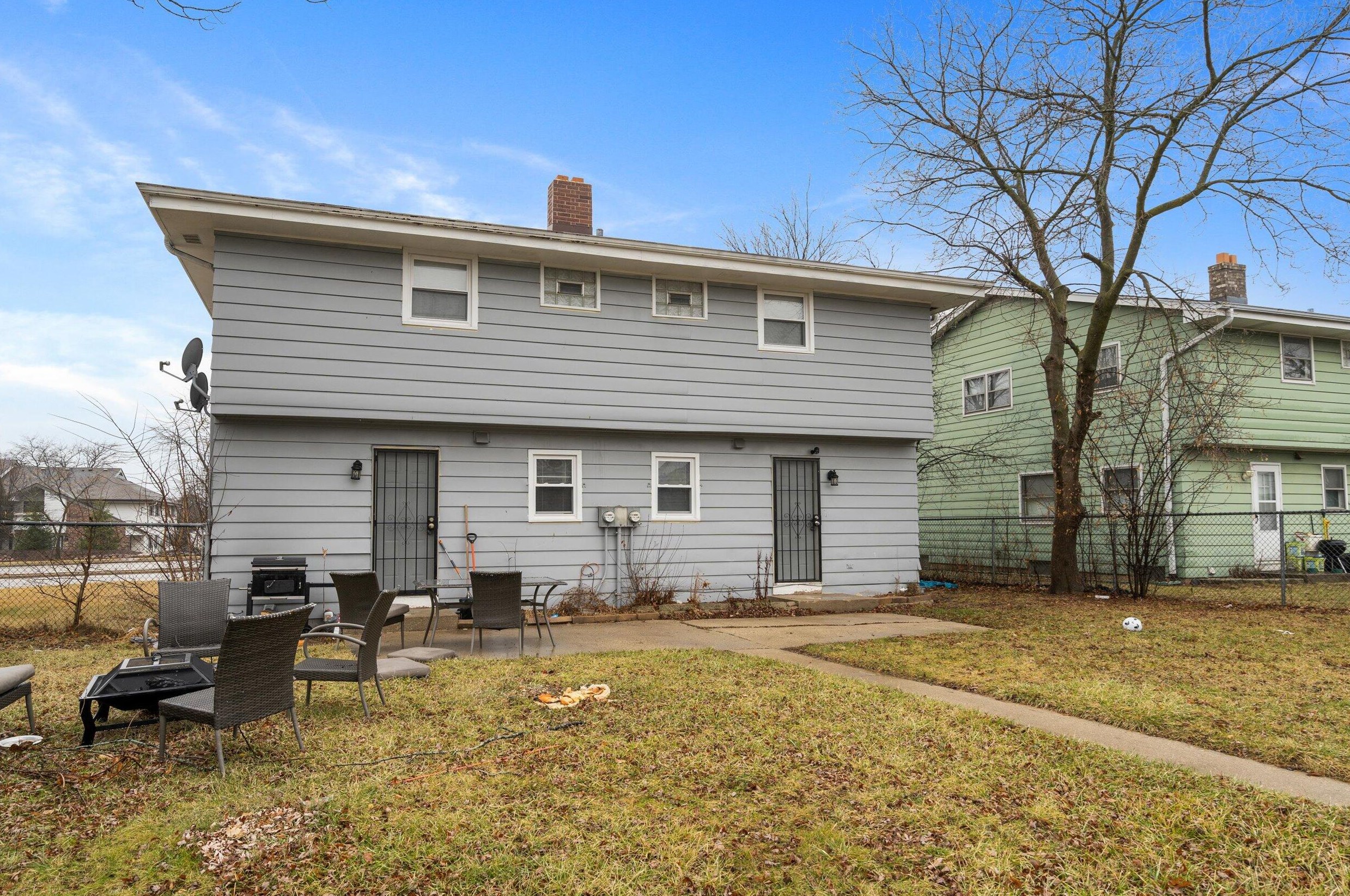 8548 107th St, Milwaukee WI  53224-2210 exterior