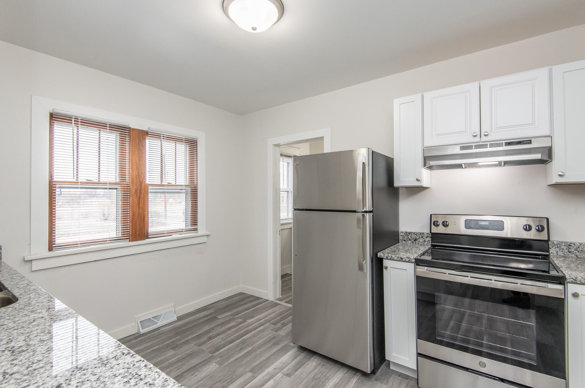 1416 New St, Union Grove WI  53182-1441 exterior
