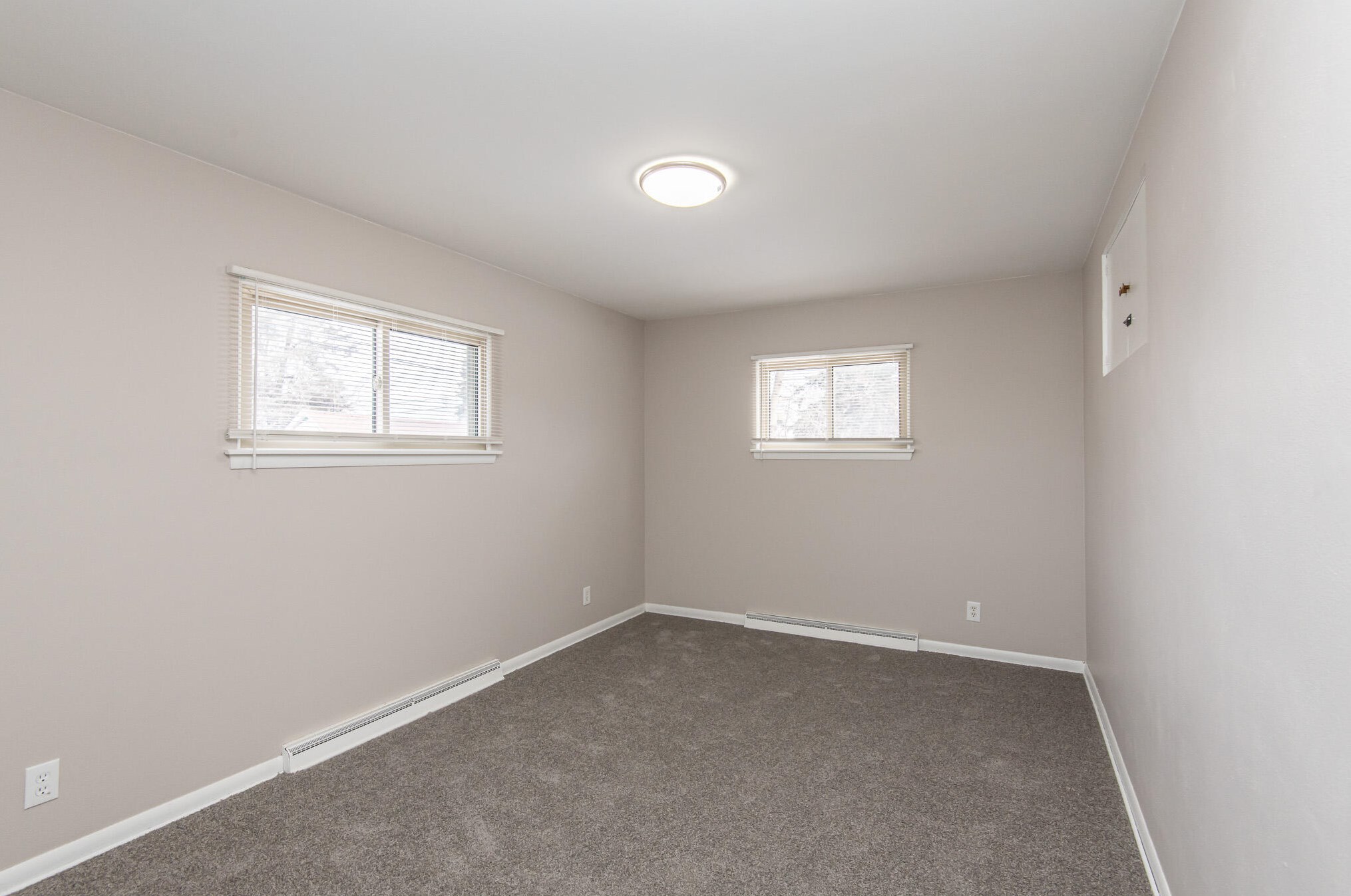 1013 Roosevelt Ave, Racine WI  53406-4144 exterior