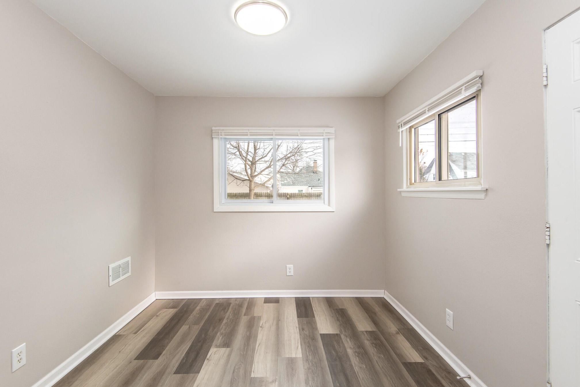 1013 Roosevelt Ave, Racine WI  53406-4144 exterior