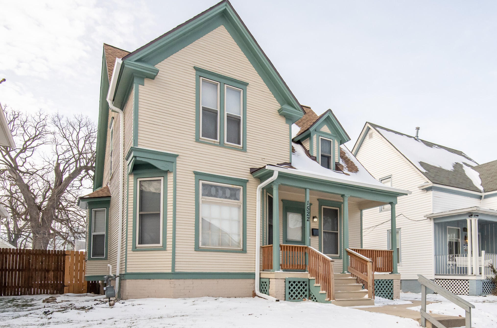 1522 Holmes Ave, Racine WI  53405-3587 exterior