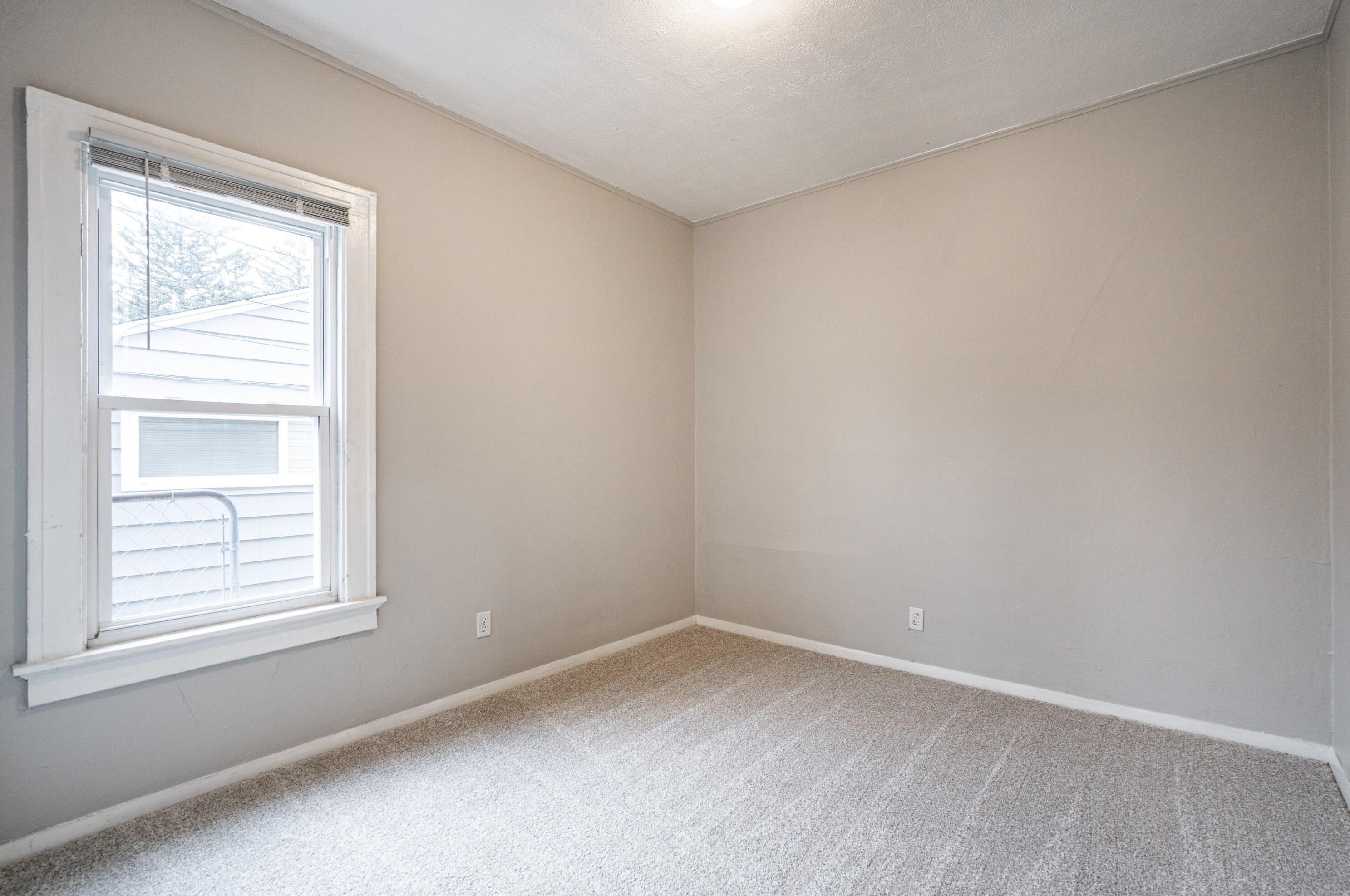 1429 47, Milwaukee WI 53208-2241 exterior