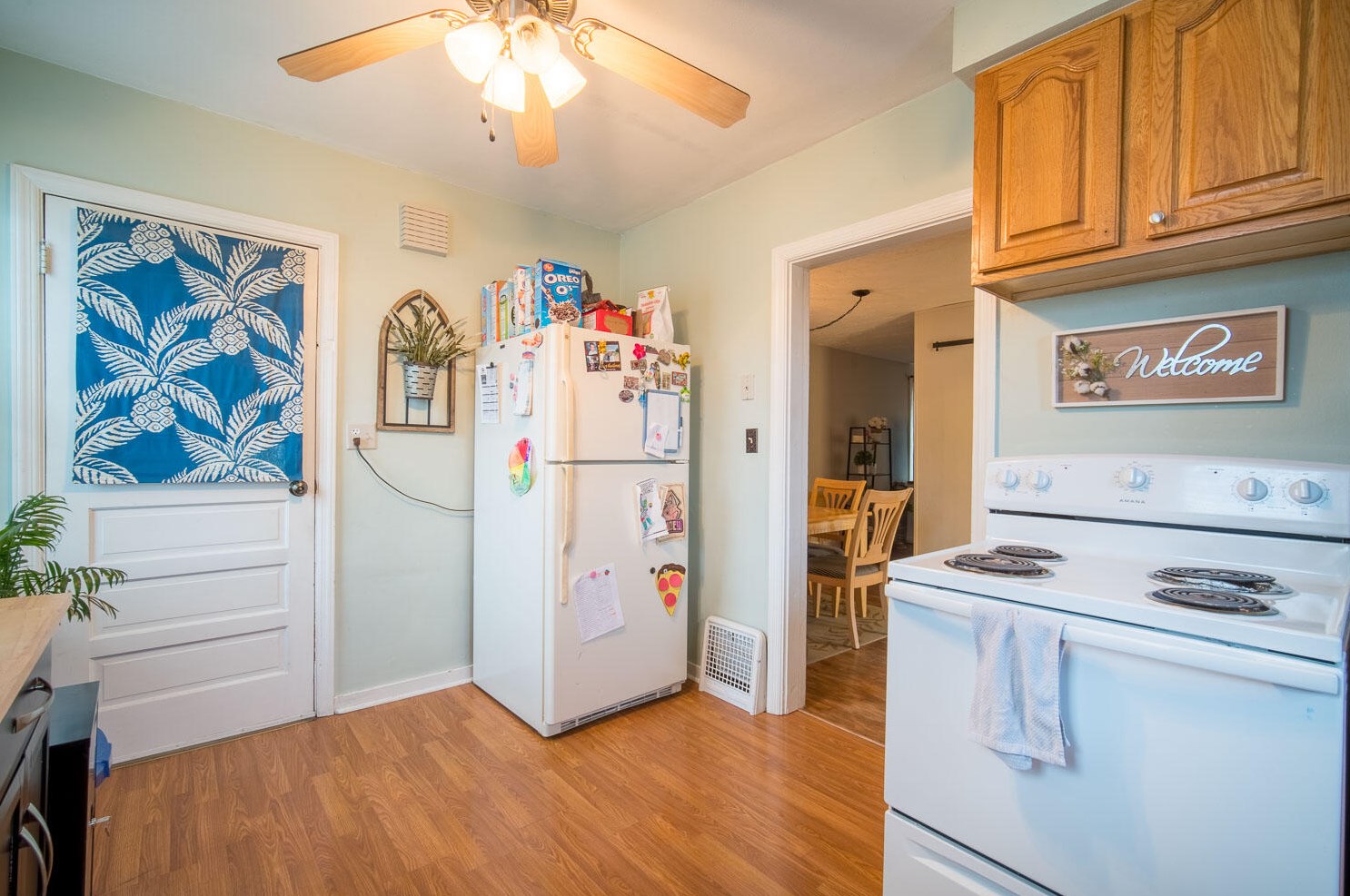 1632 94th St, Milwaukee WI  53214-4113 exterior