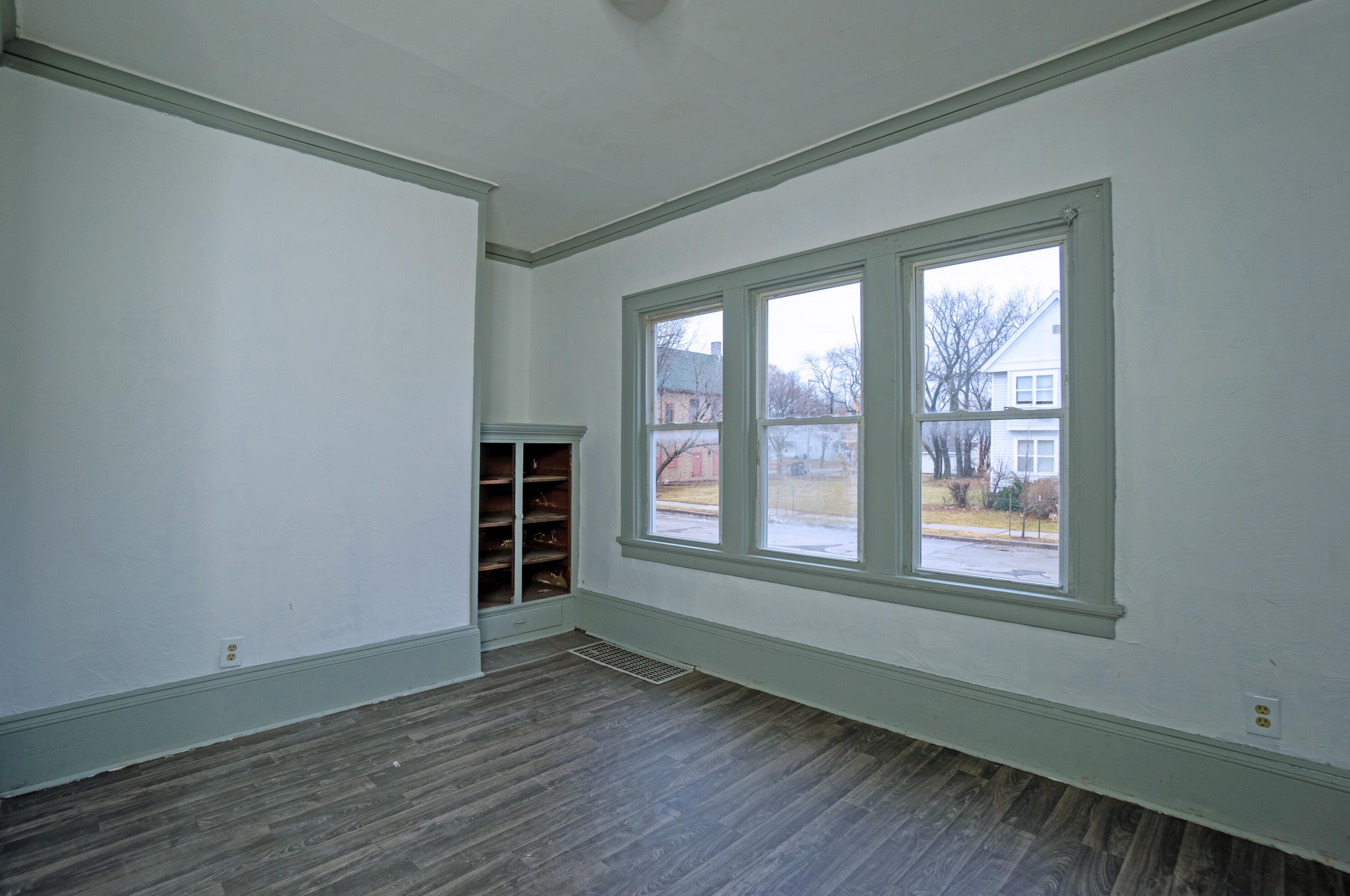 2361 12th St, Milwaukee WI  53215-3108 exterior